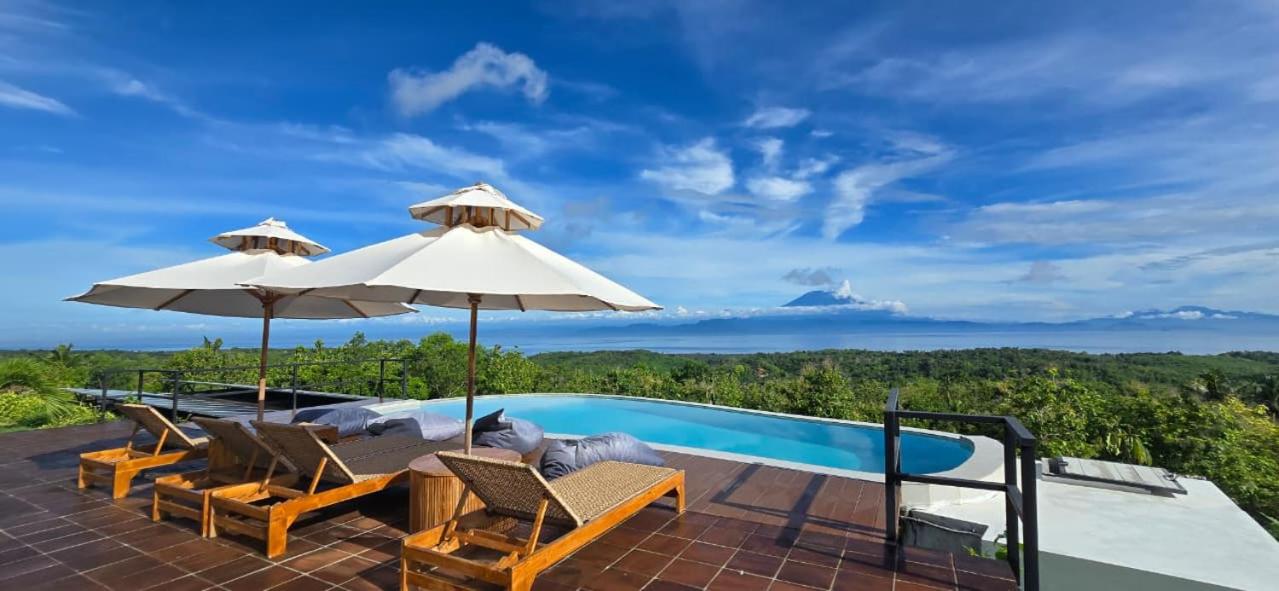 Villa with Sea View photo 1