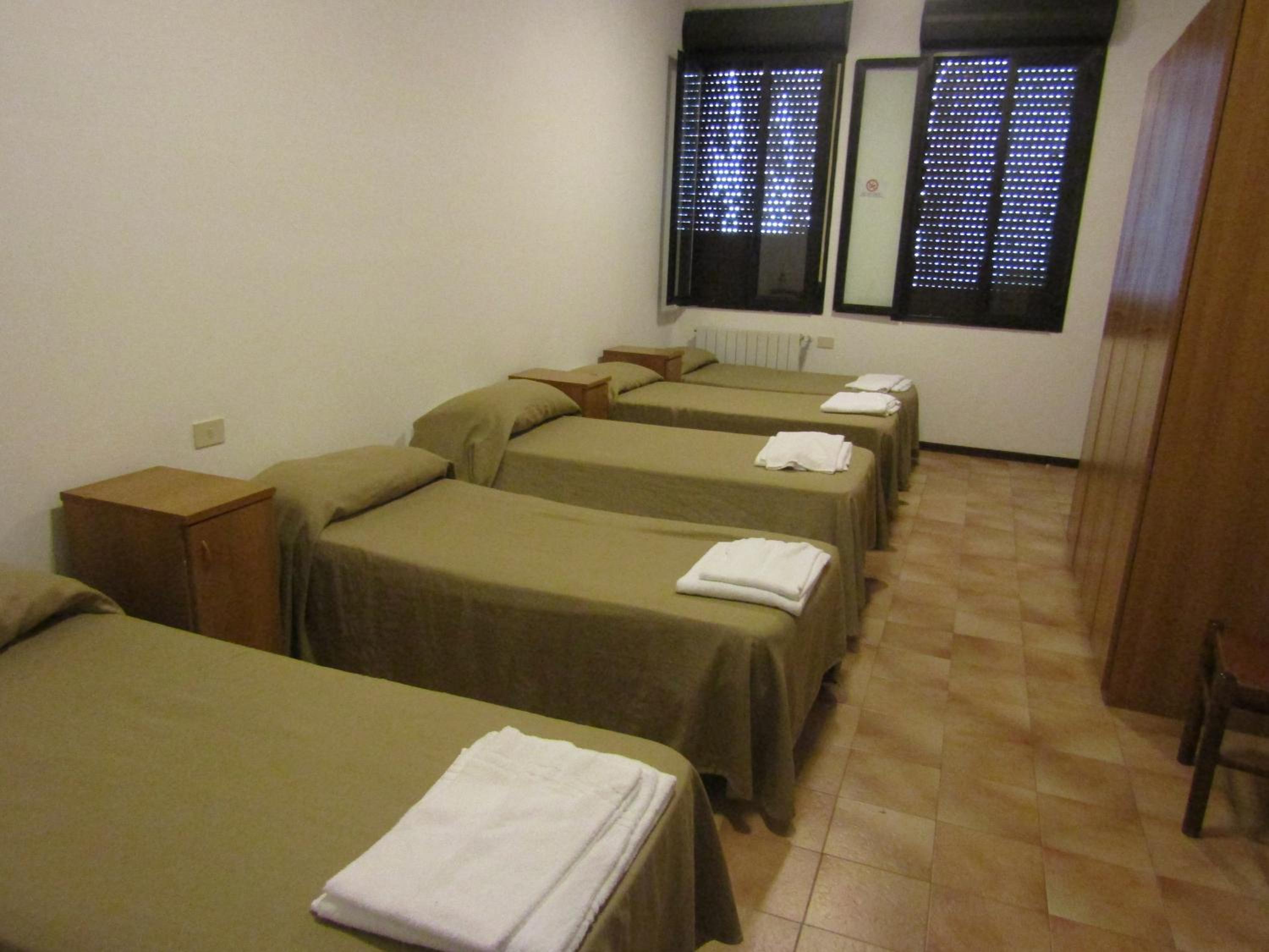 Quintuple Room (5 Adults) With Two Private Bathrooms - Garden View