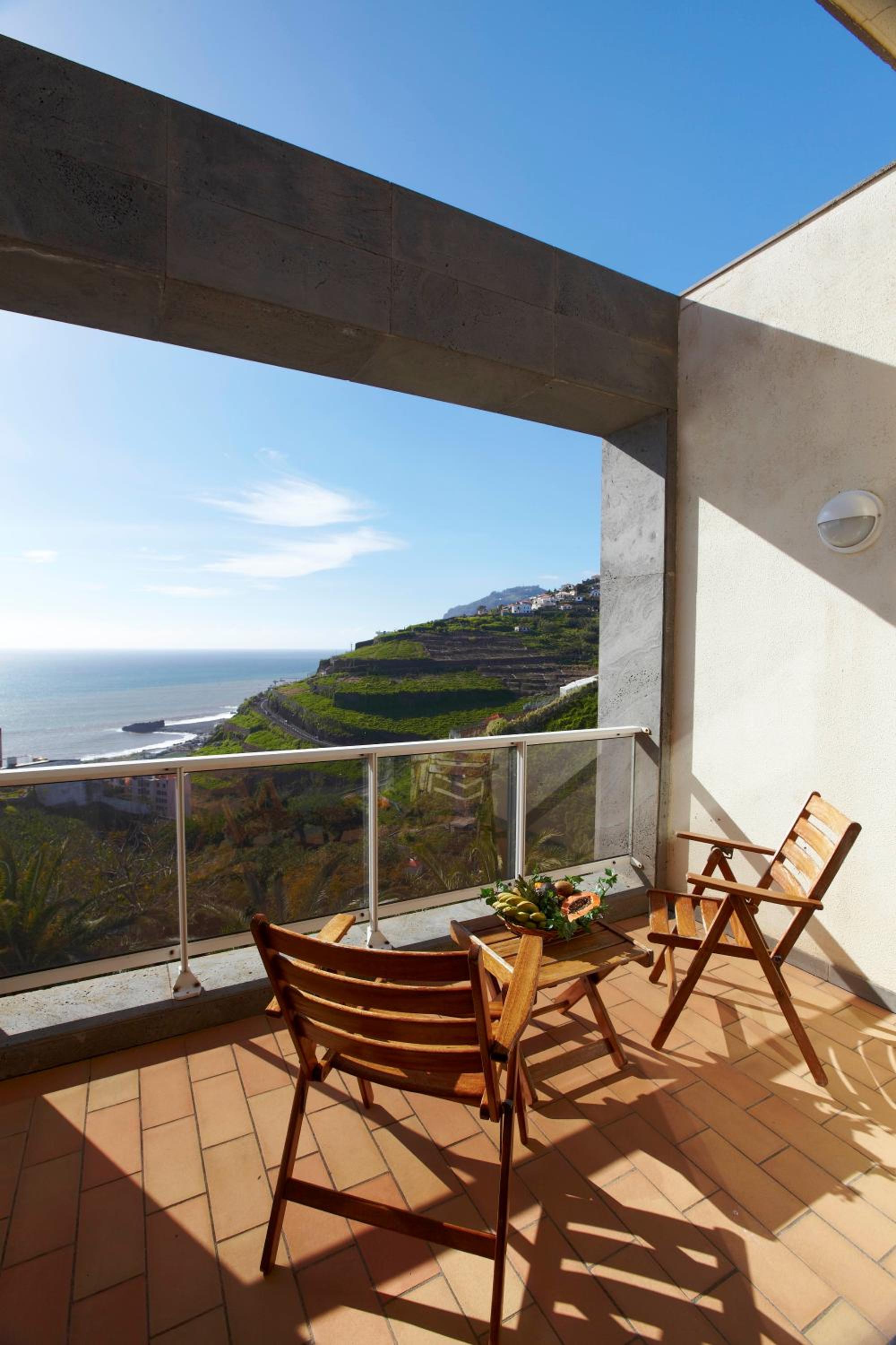 Double Room with Sea View - Photo 1