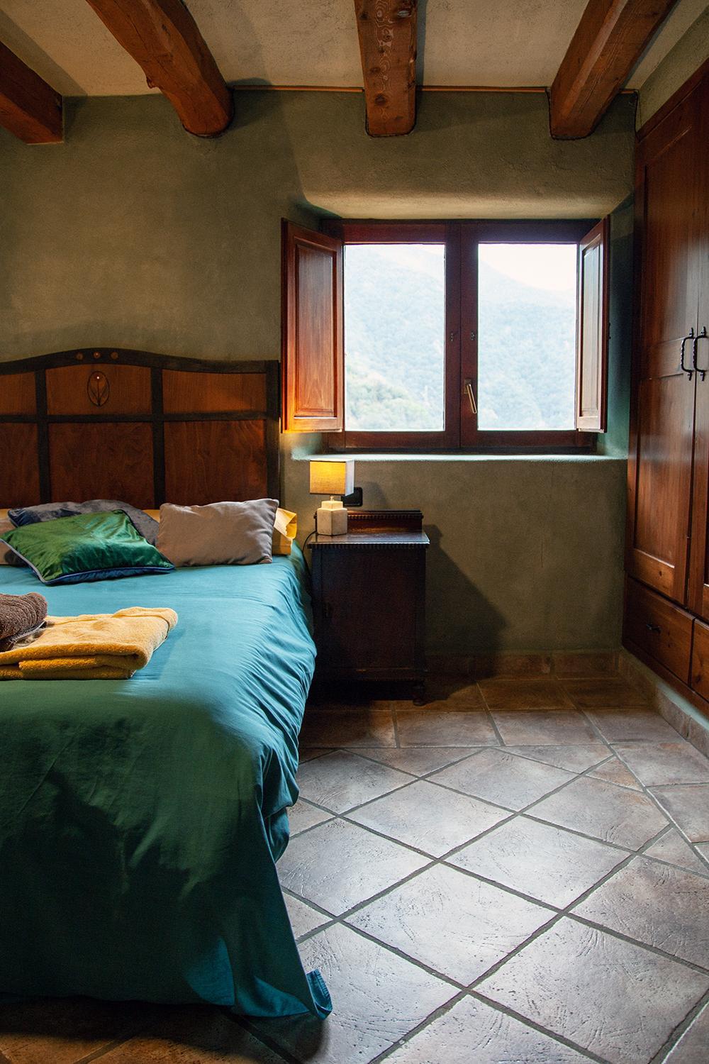 Double Room with Mountain View