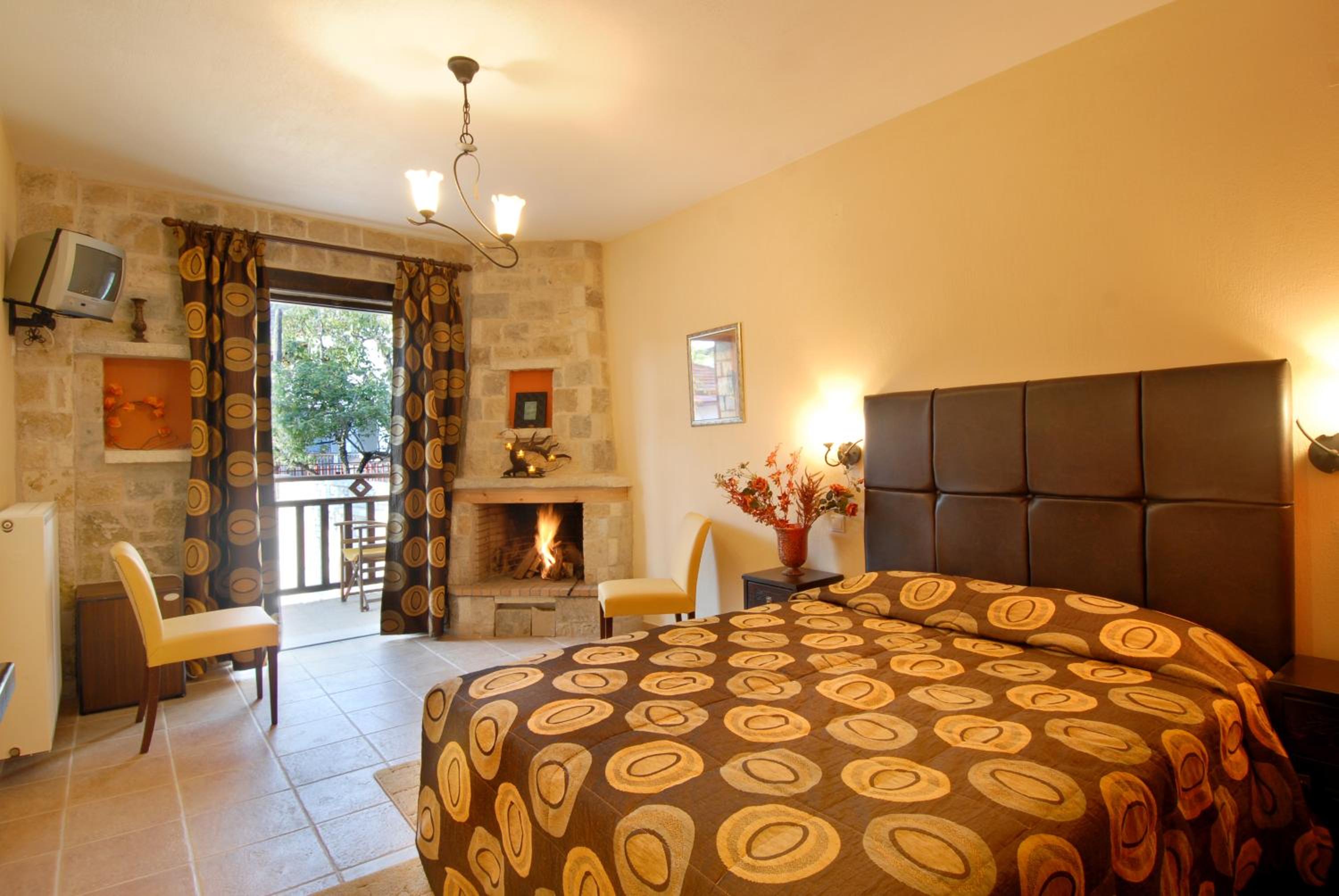Special Offer Double Room with Fireplace - Photo 1