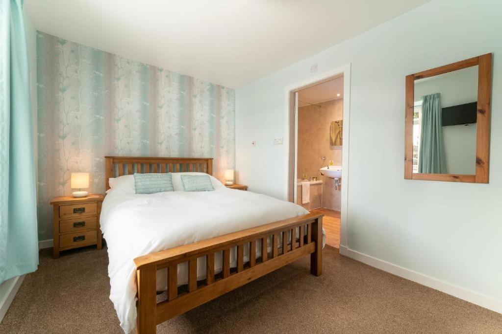 Deluxe Double Room with Sea View photo 2