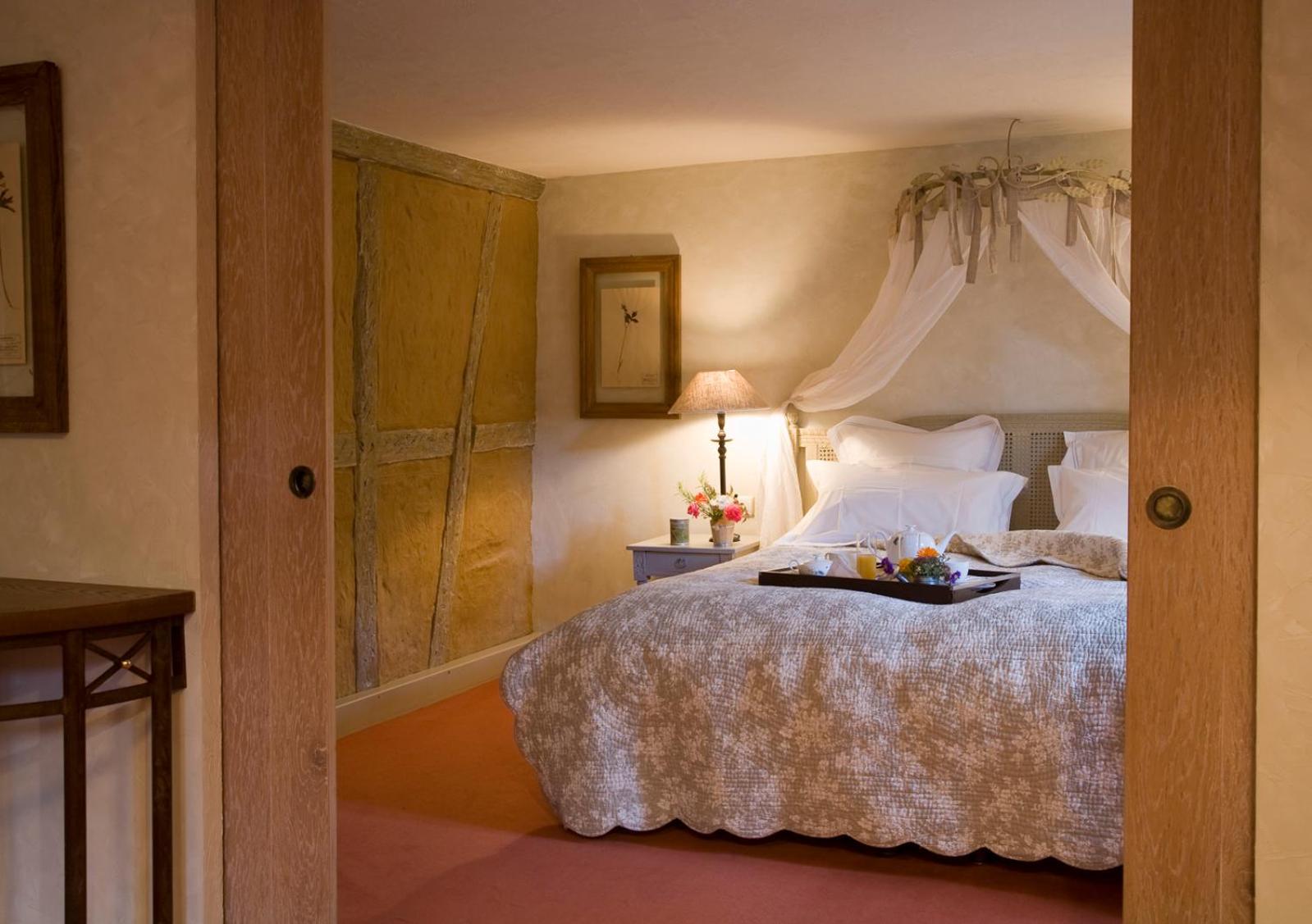 Suite with Garden View