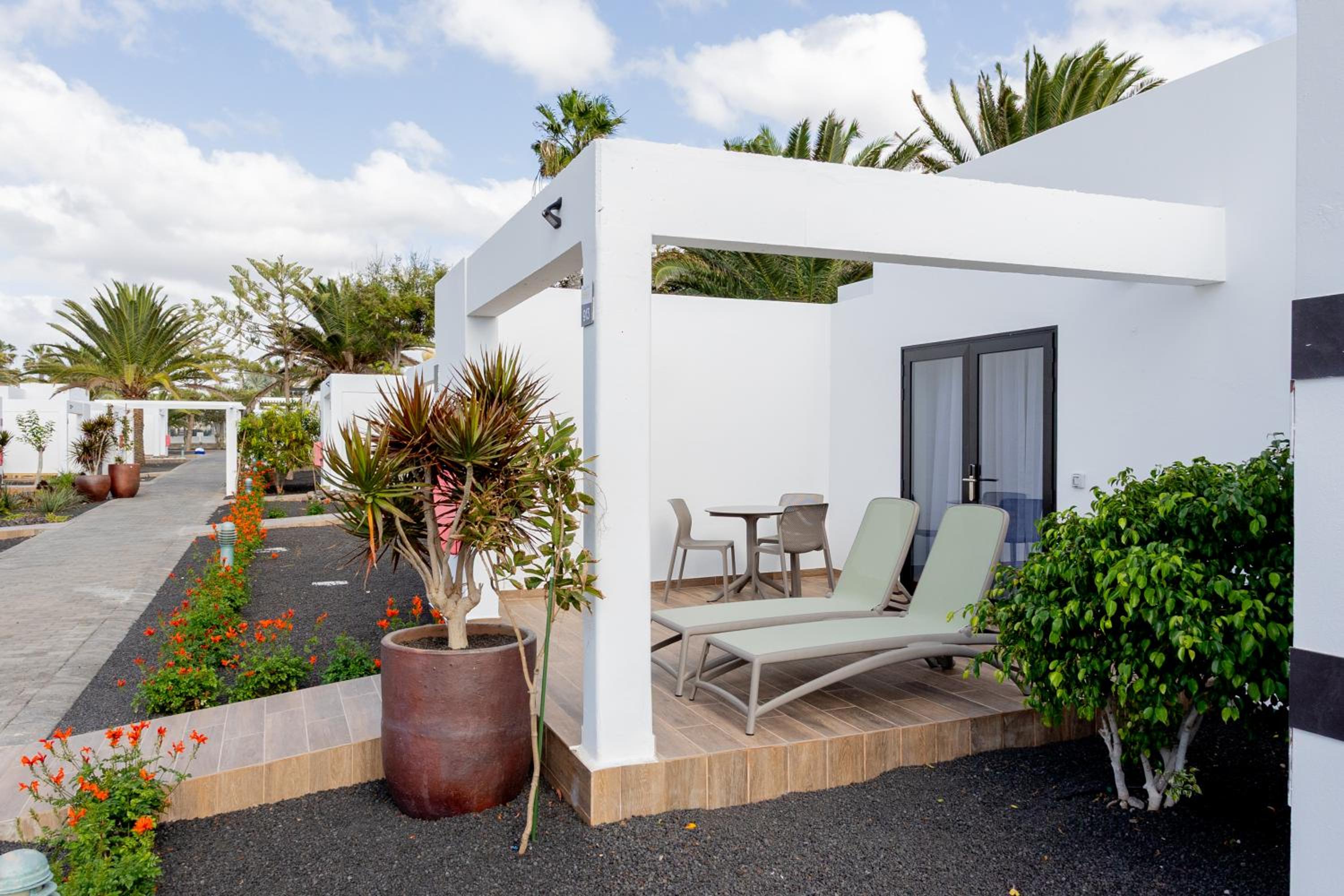 Deluxe Bungalow