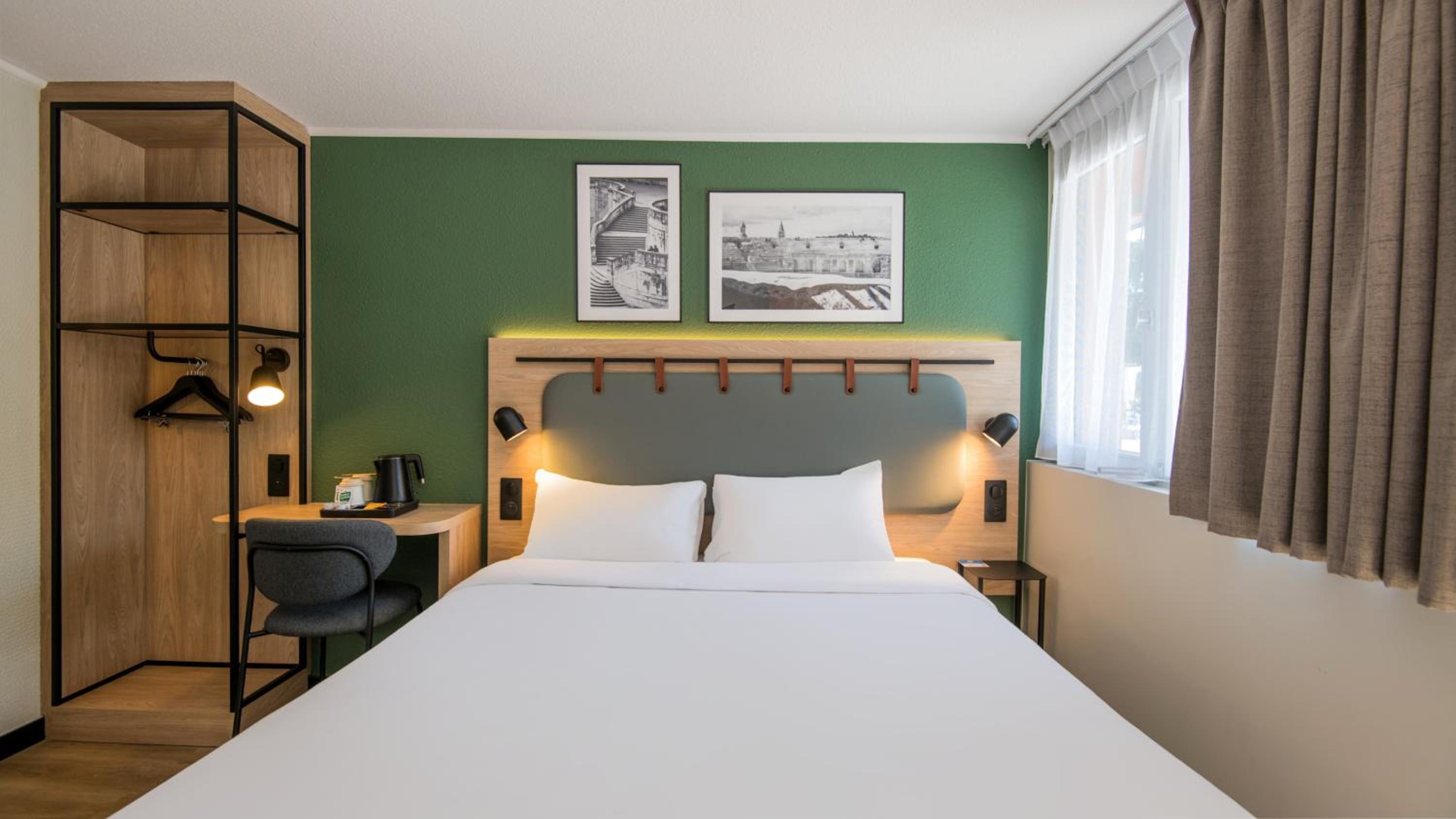 Standard Queen Room - Photo 3