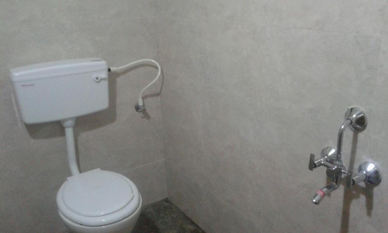Single Room - Photo 1