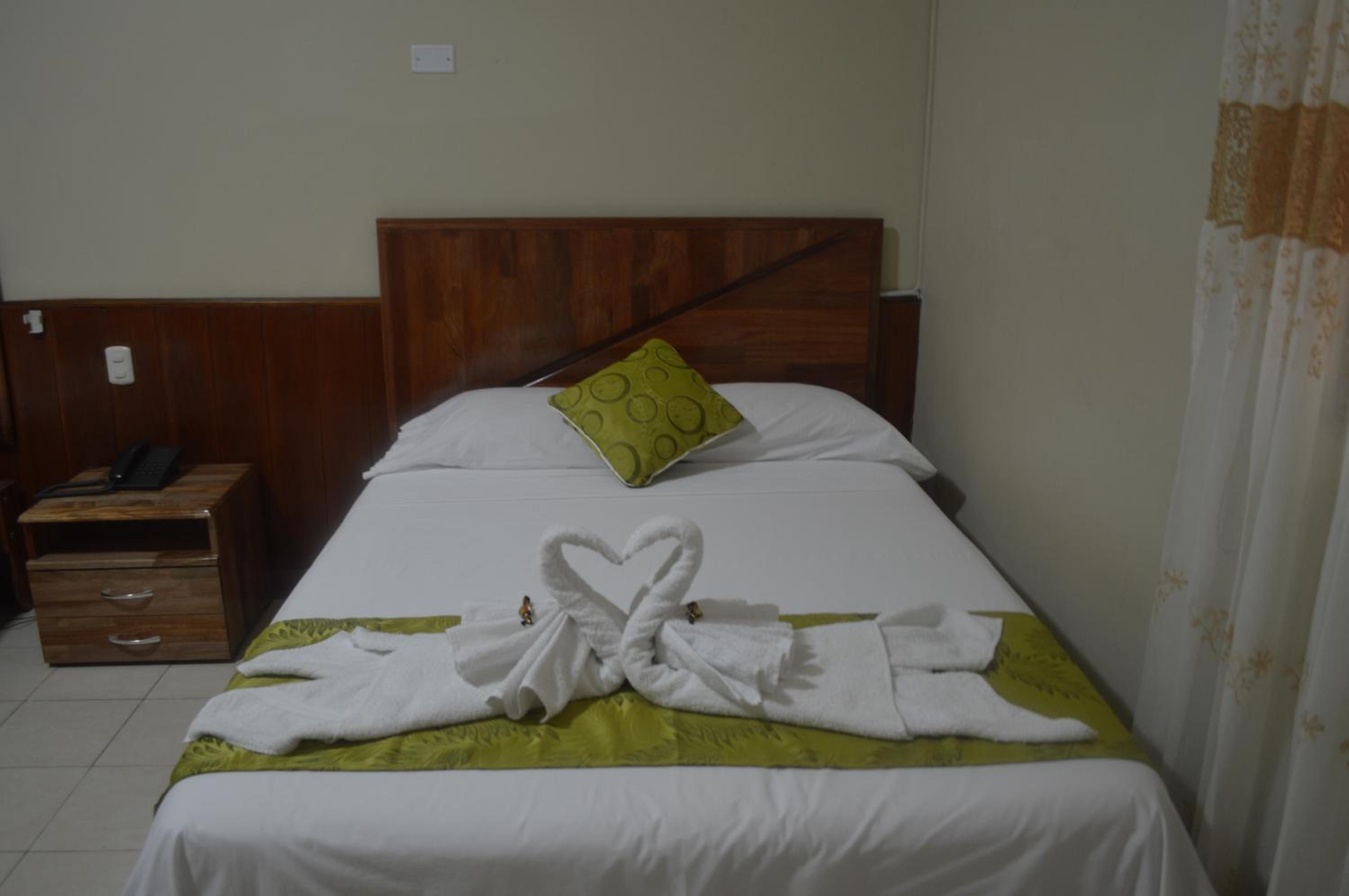 Single Room with Private Bathroom photo 3