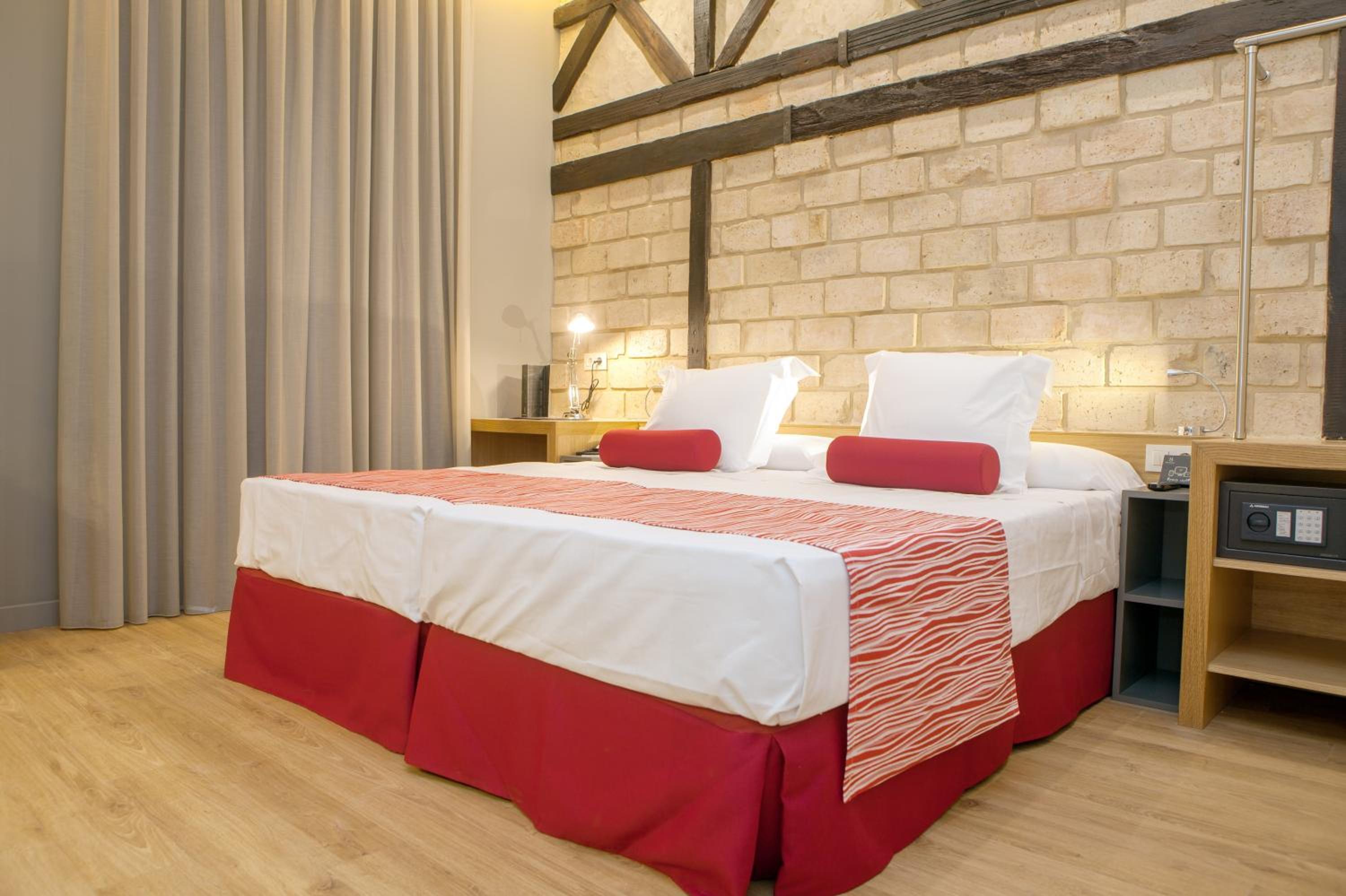 Habitación Doble o con Dos Camas