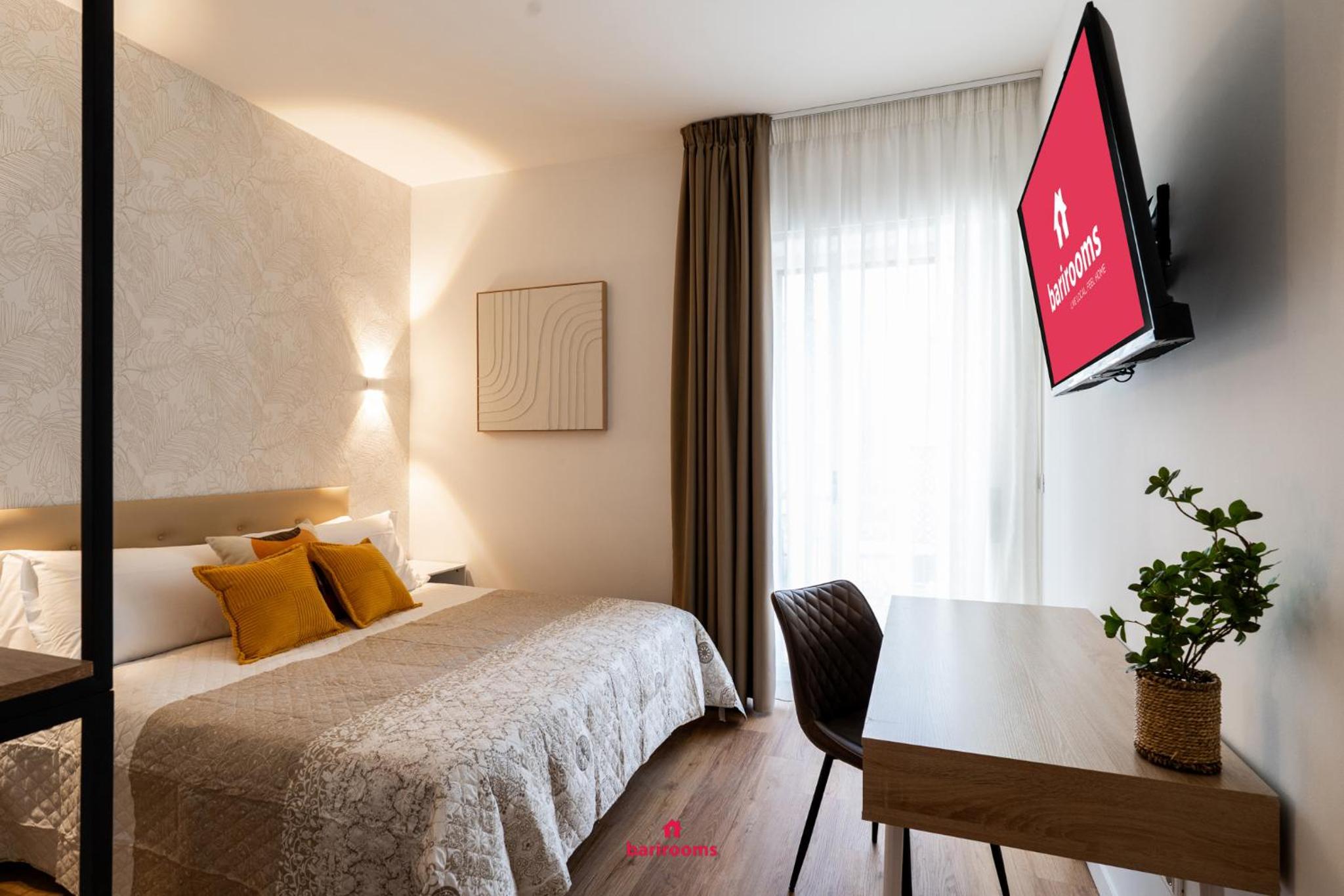Double Room with Private Bathroom