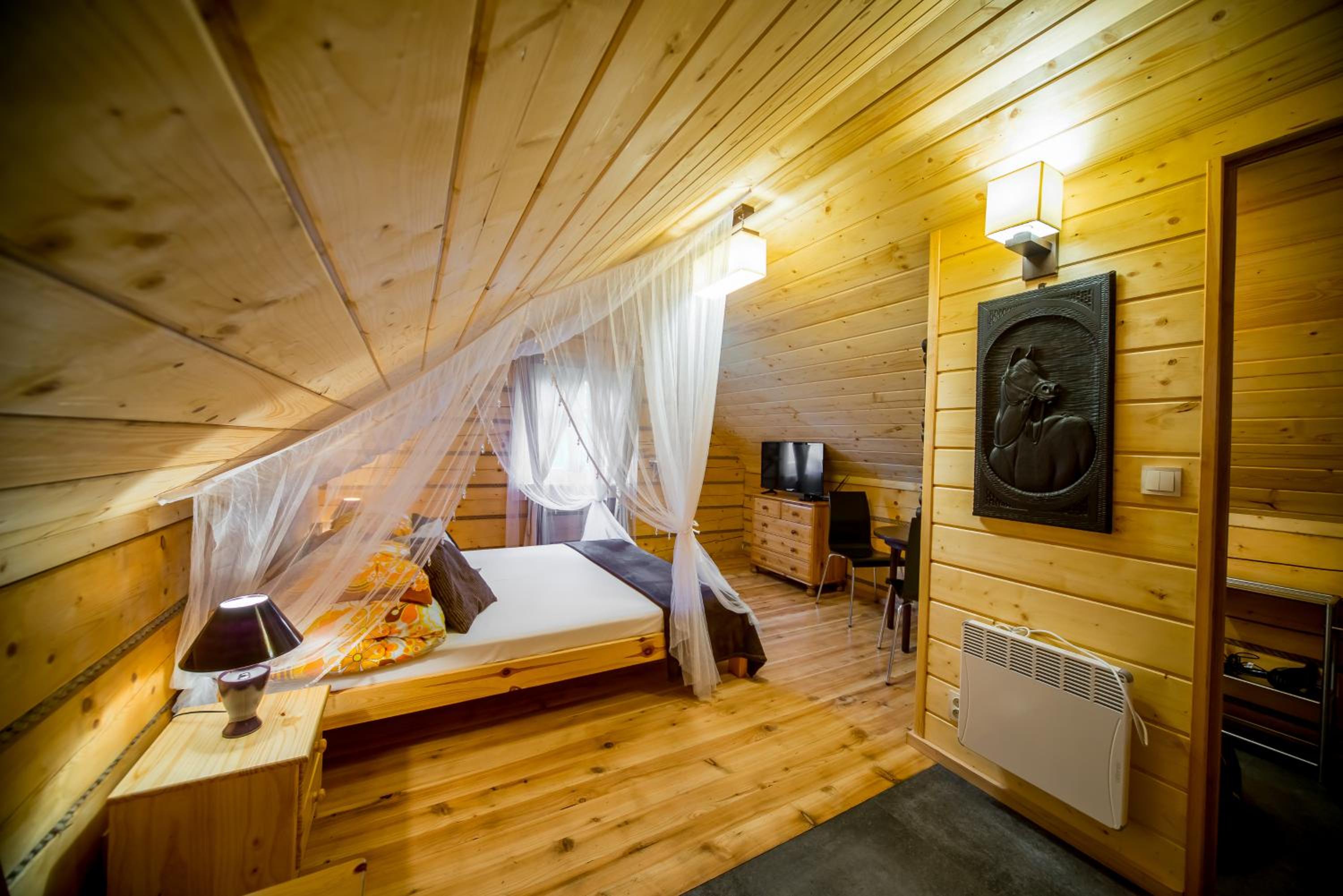 One-Bedroom Apartment - Photo 41