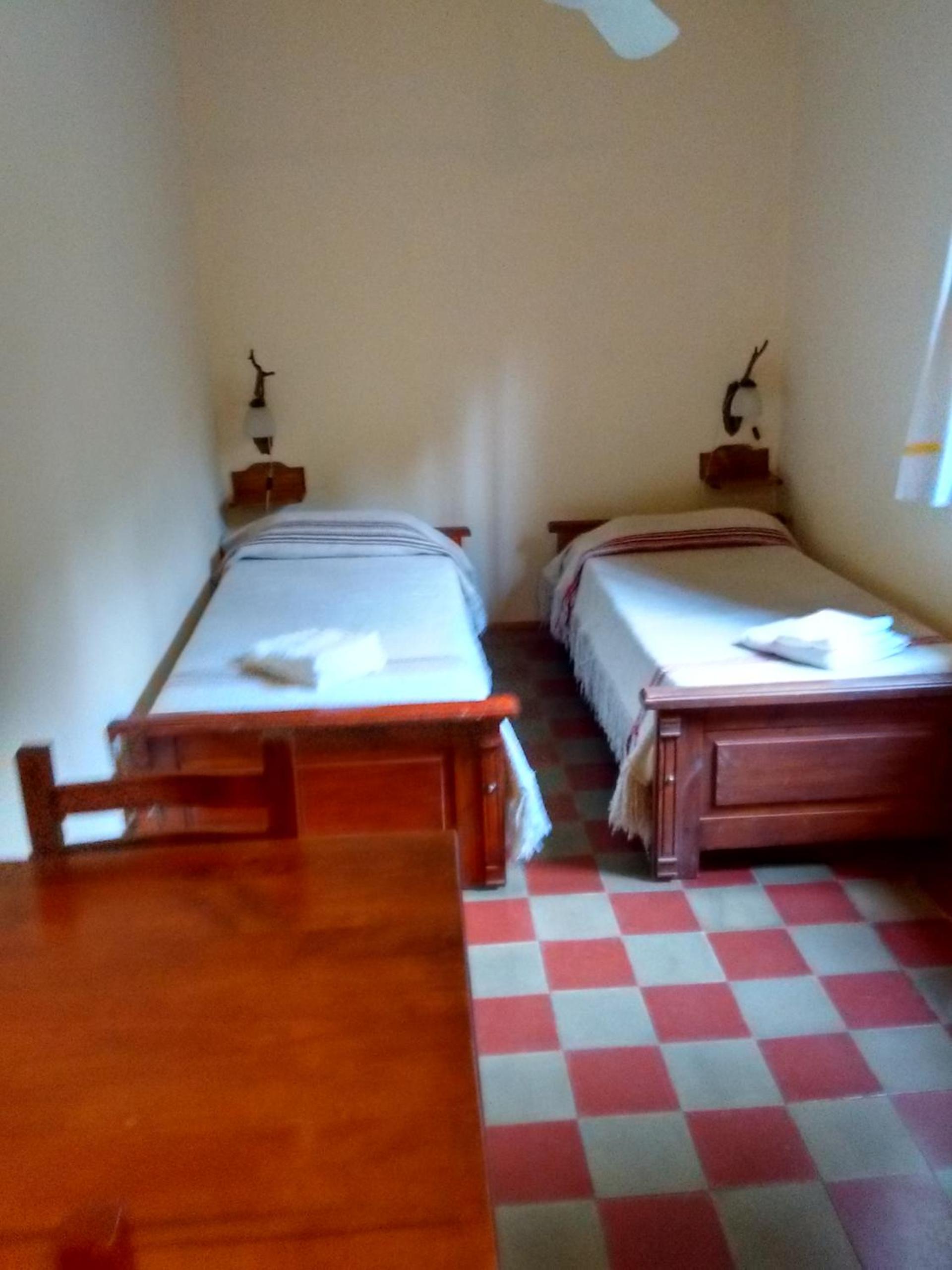 Budget Twin Room photo 3