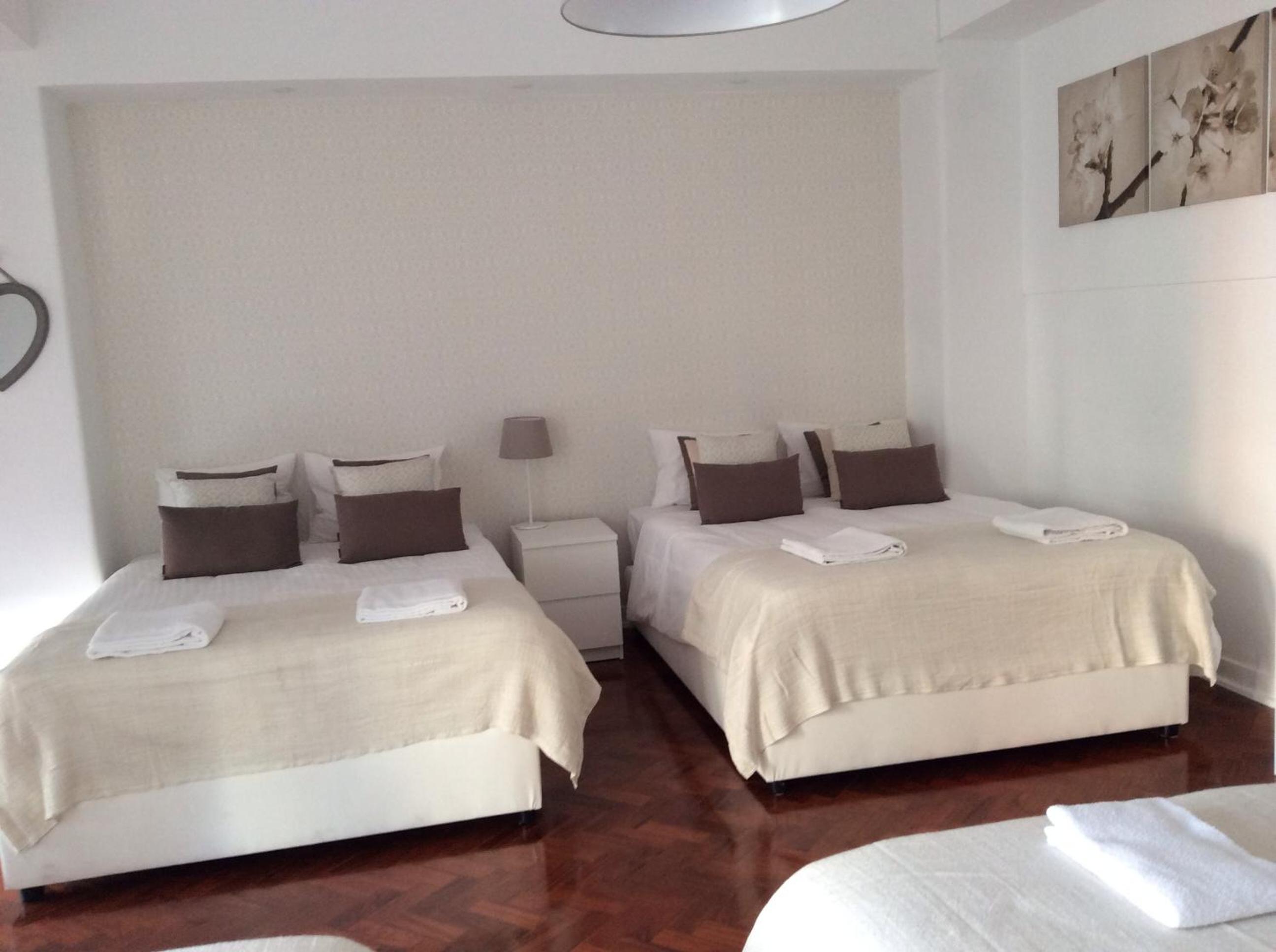 Deluxe Family Room photo 2