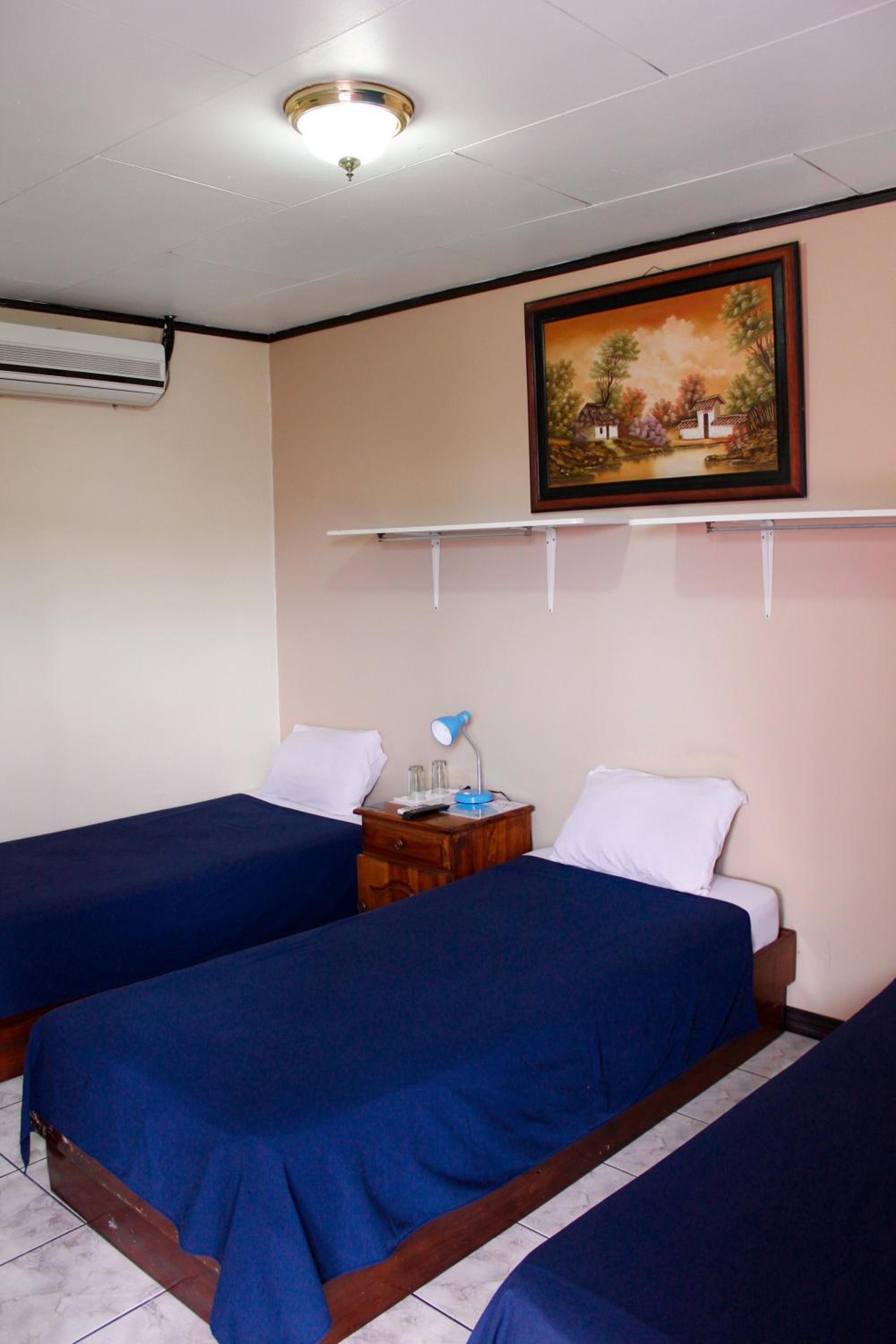 Standard Triple Room photo 1