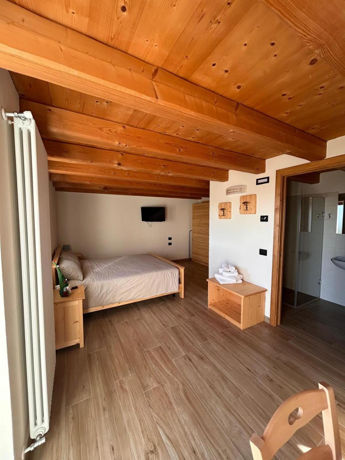 Double or Twin Room with Private Bathroom photo 1