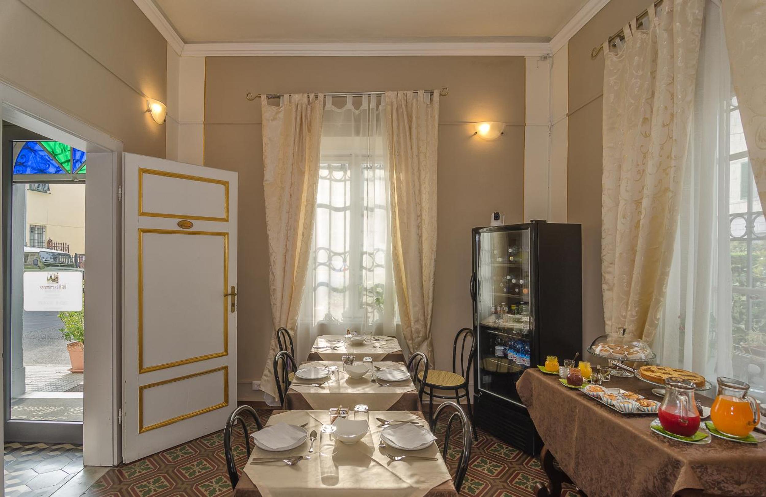 Small Double Room - Photo 8