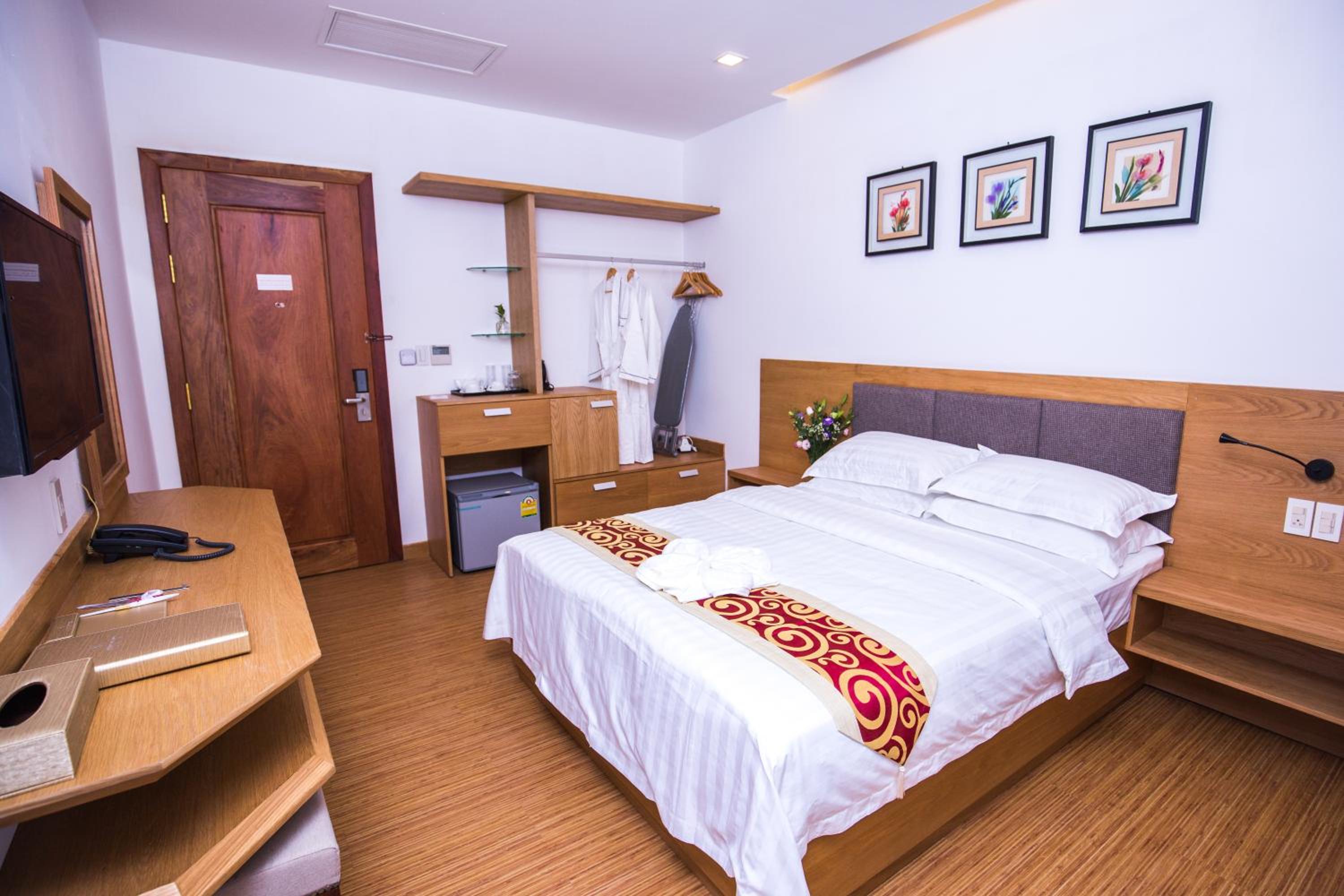 Standard Double Room photo 3