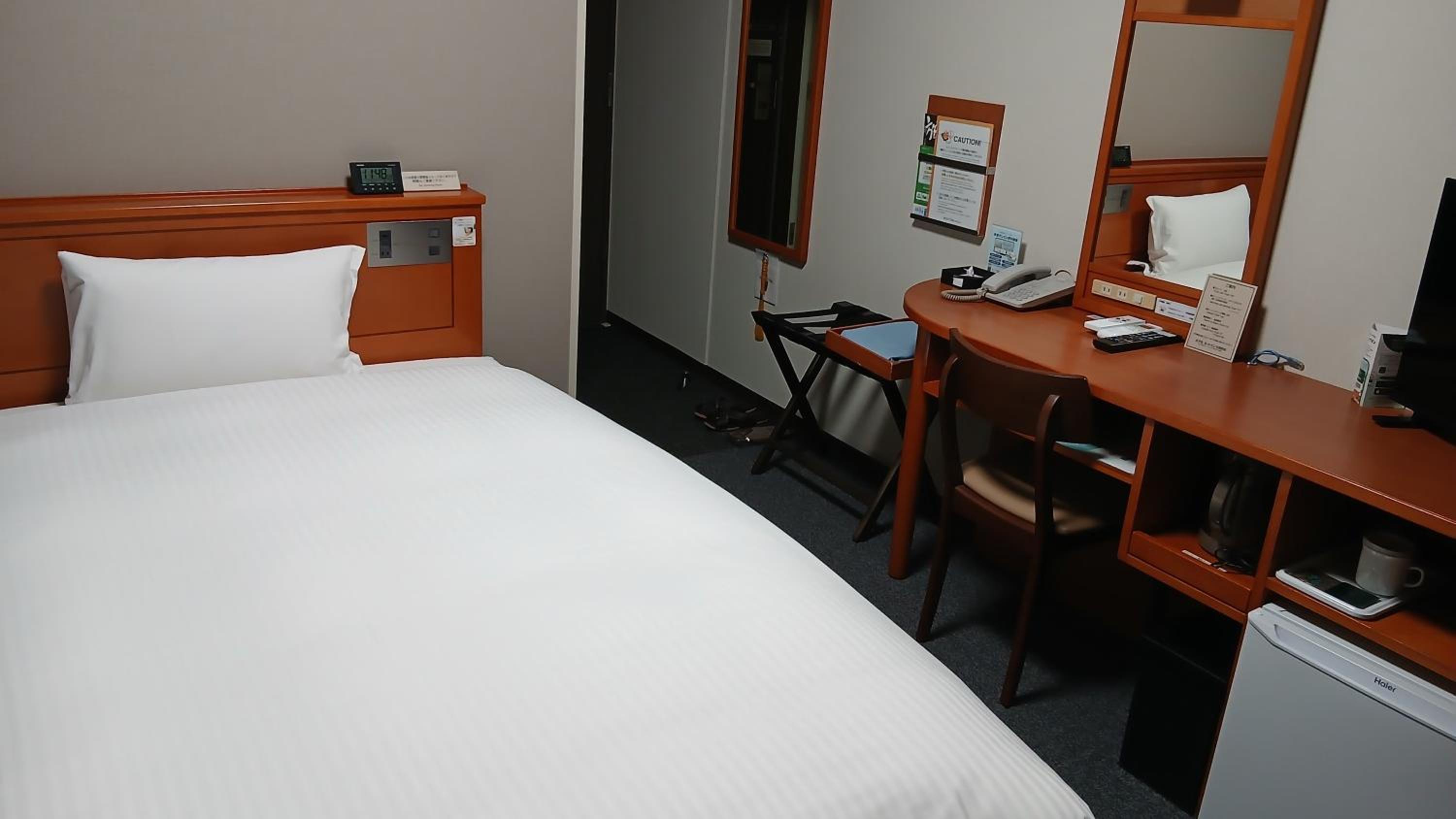 Single Room - Photo 2