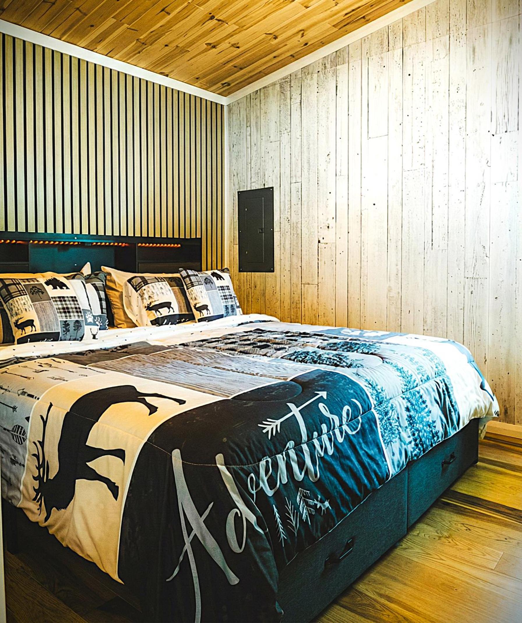 Two-Bedroom Chalet photo 3