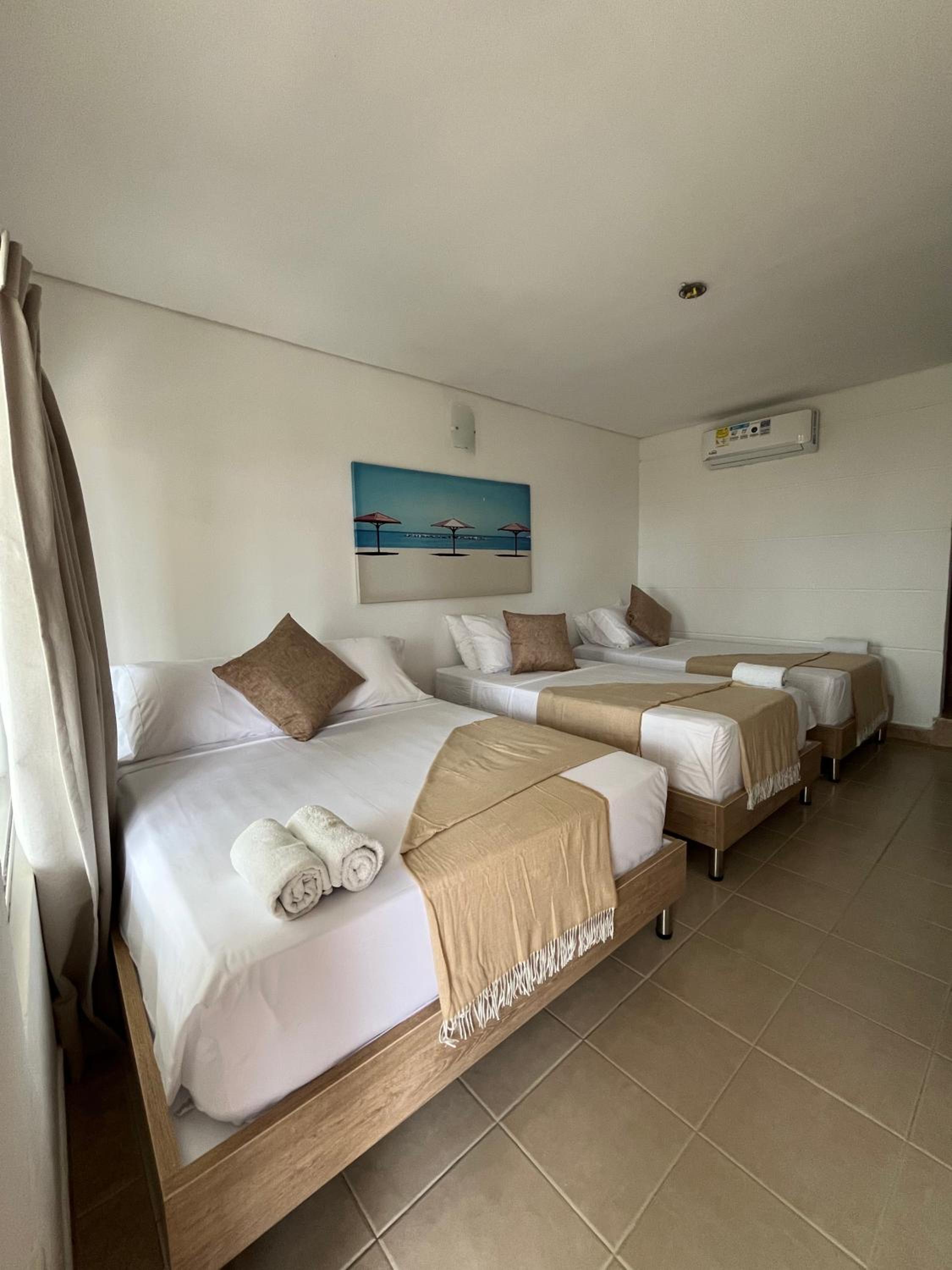 Quadruple Room with Garden View photo 2