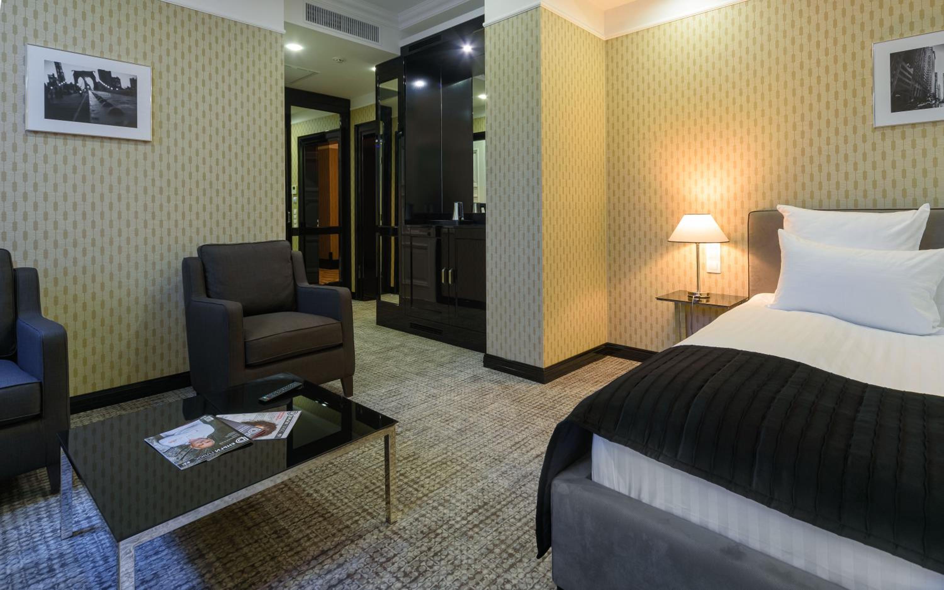 Junior Suite photo 2