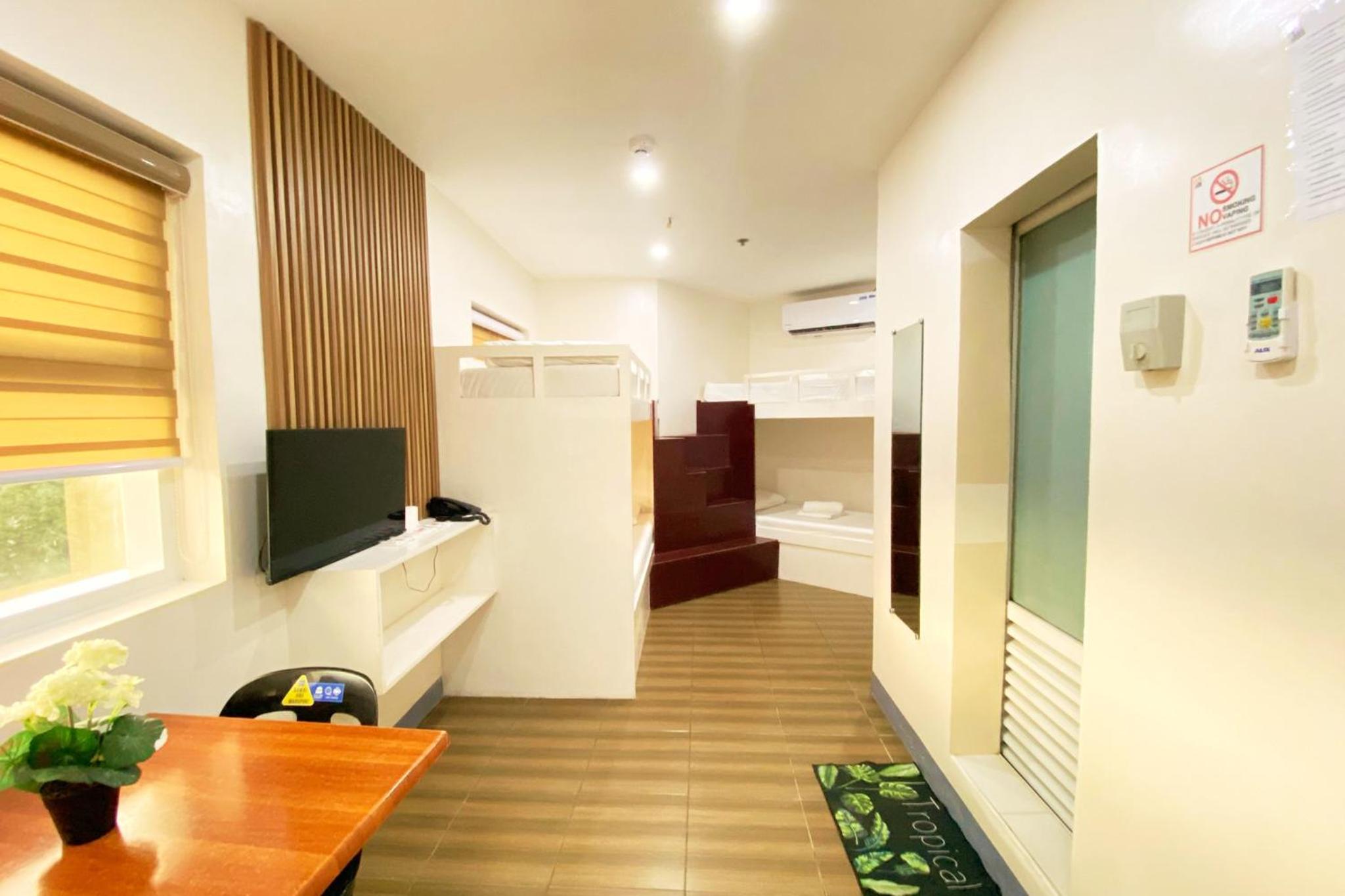 Deluxe Studio - Photo 1