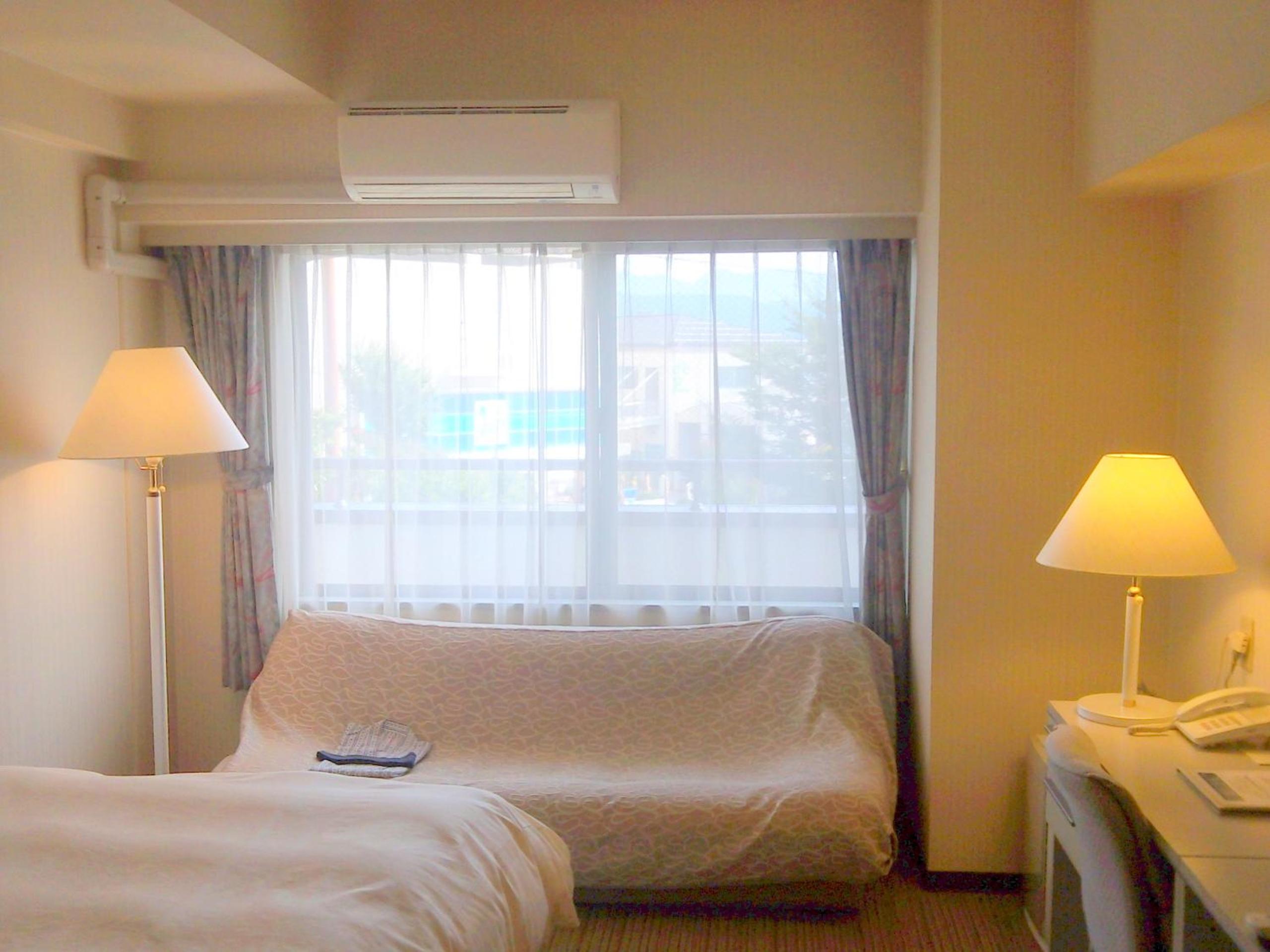 Double Room - Non-Smoking - Room Only photo 3