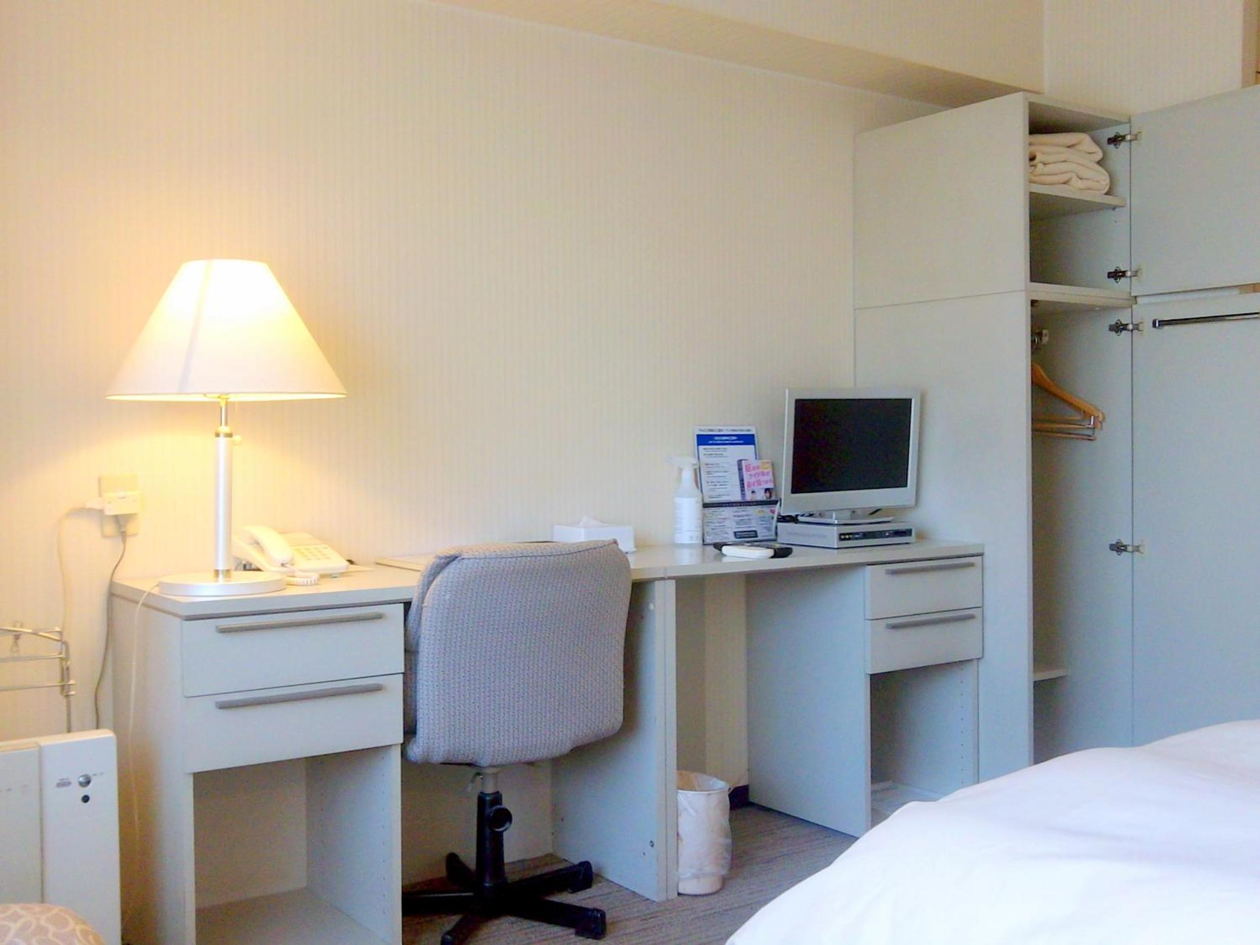 Double Room - Non-Smoking - Breakfast Included photo 3