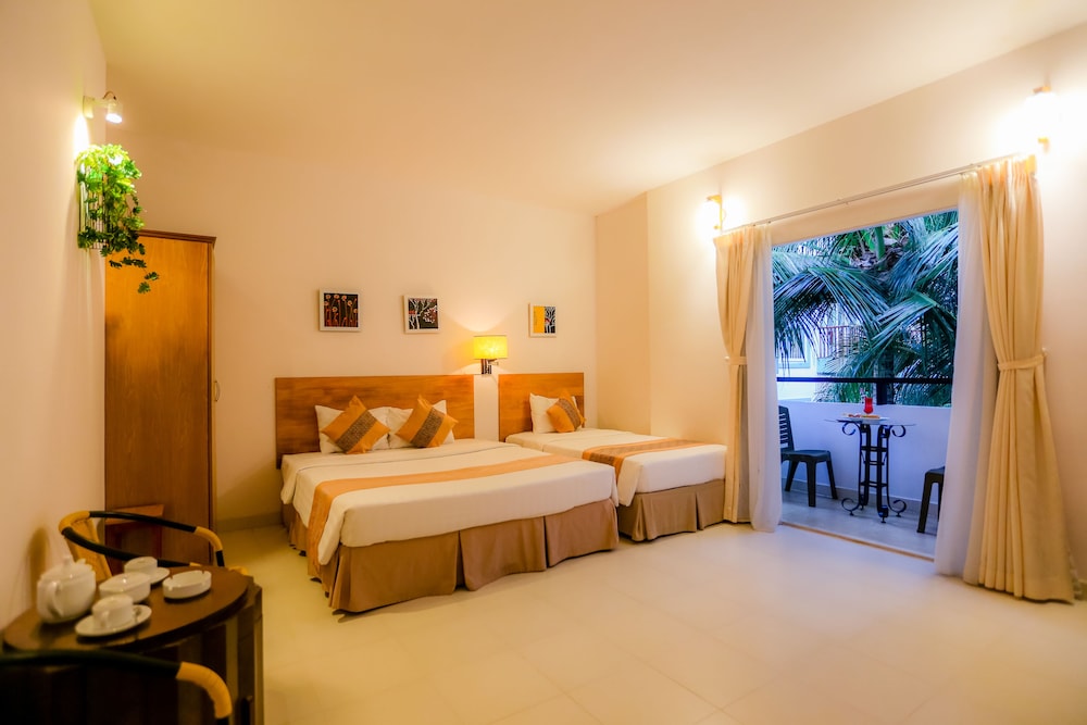 Triple Room