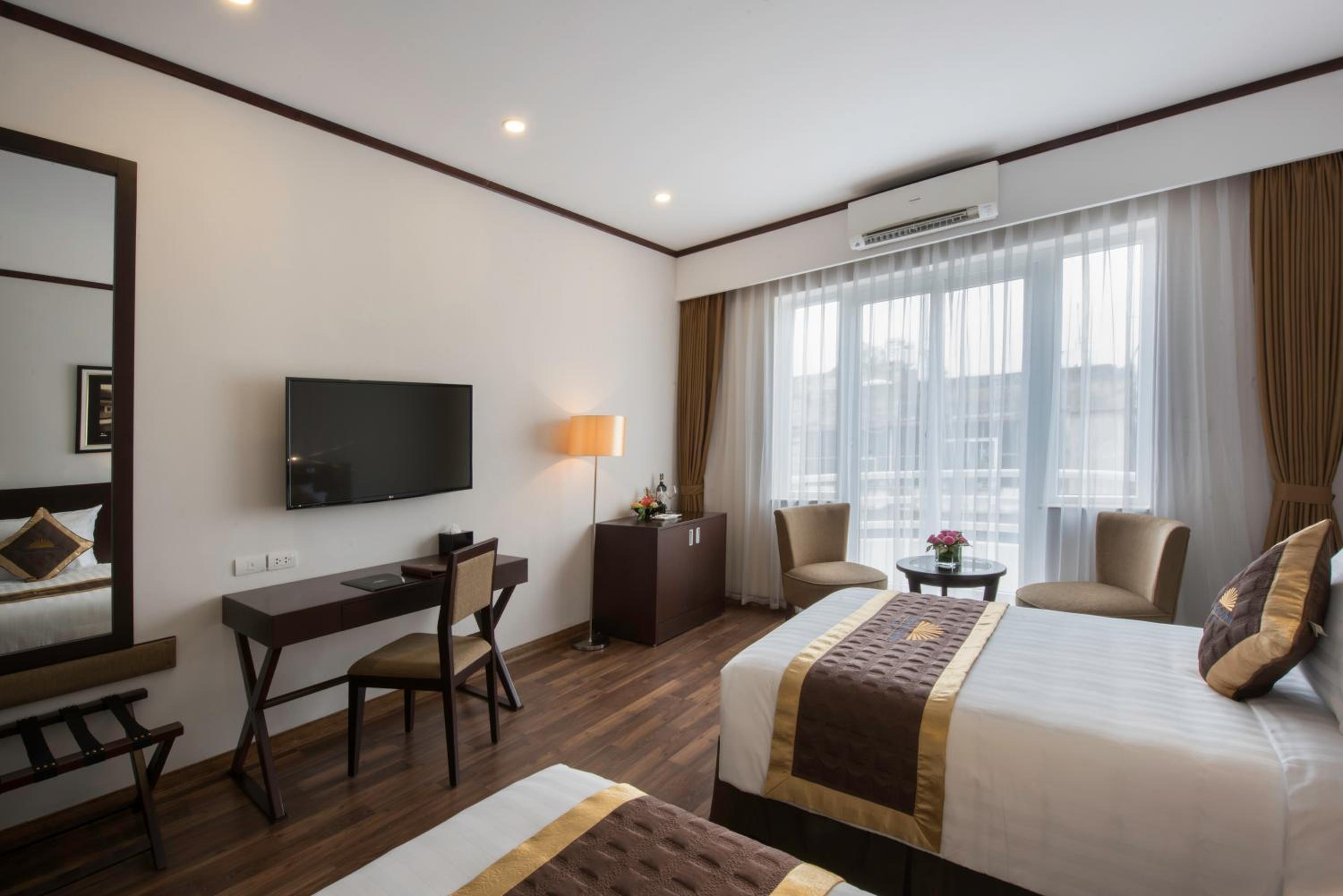 Standard Twin Room photo 2
