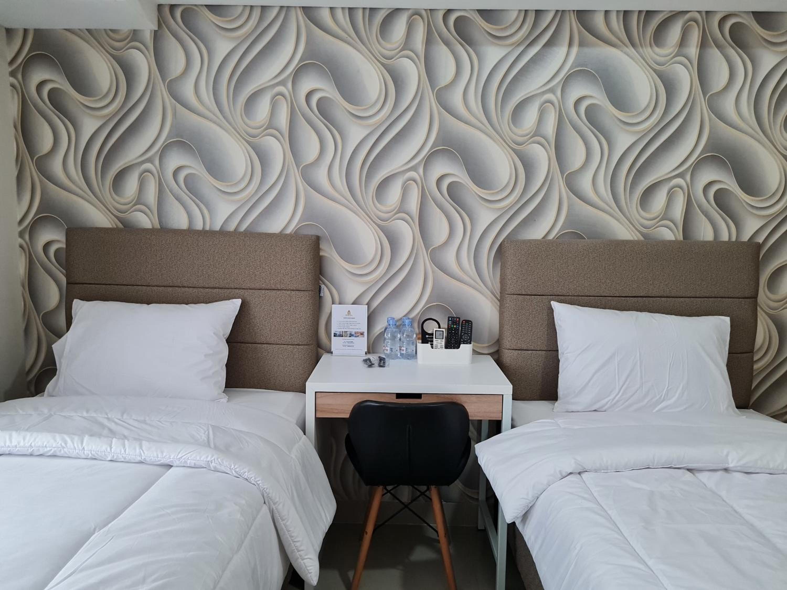 Standard Twin Room photo 2