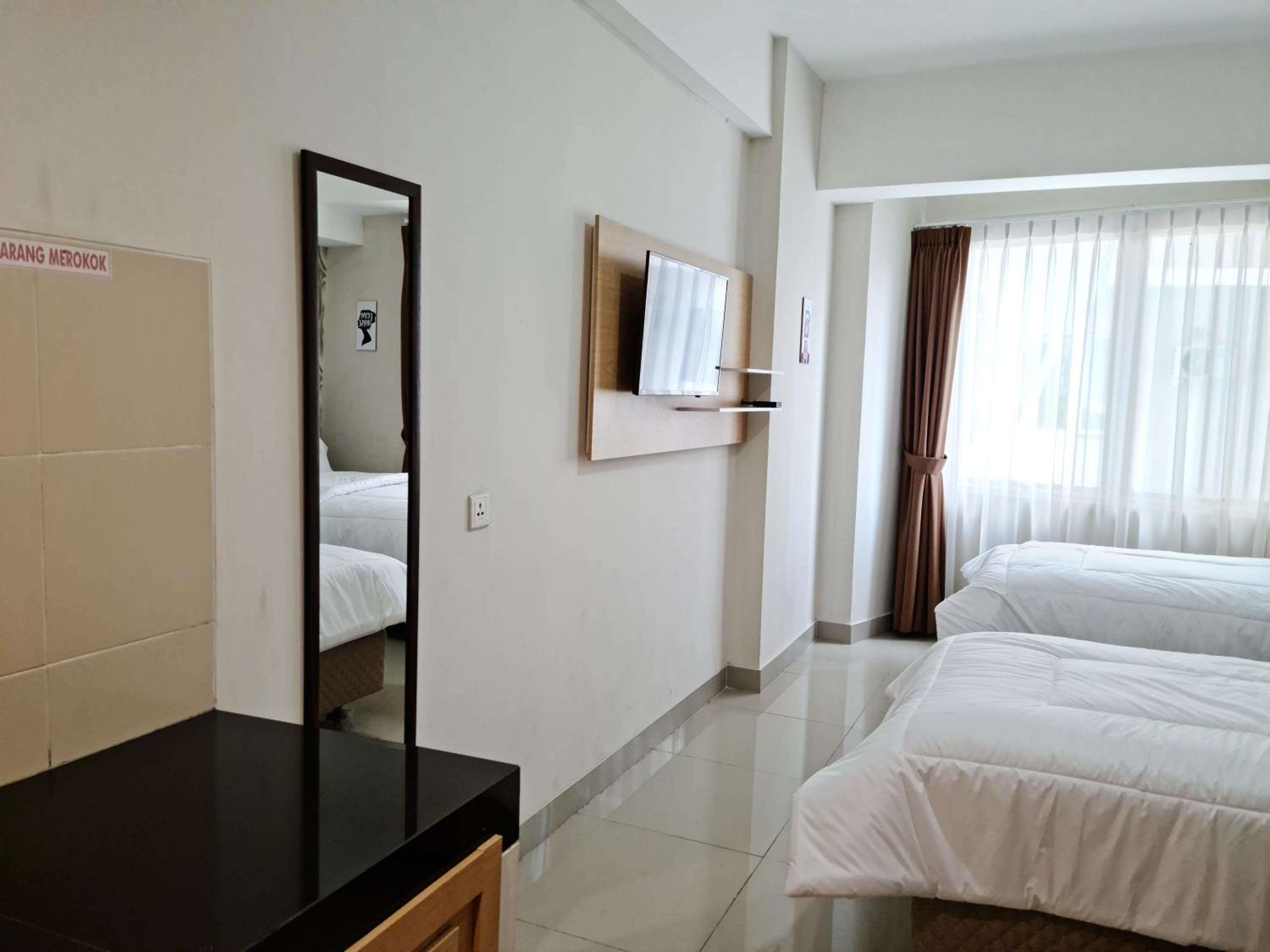 Standard Twin Room photo 3