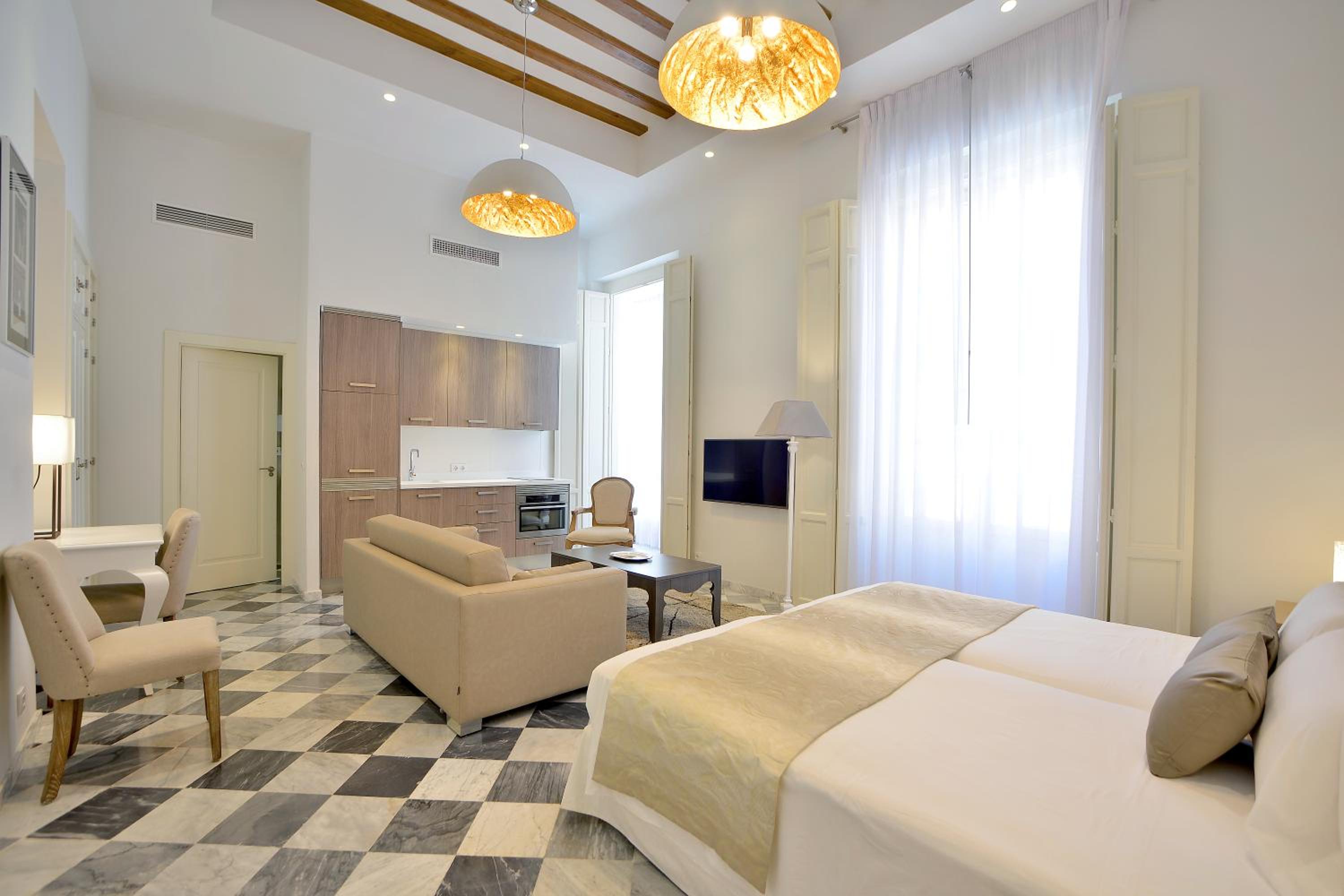 Estudio Deluxe con Balcón