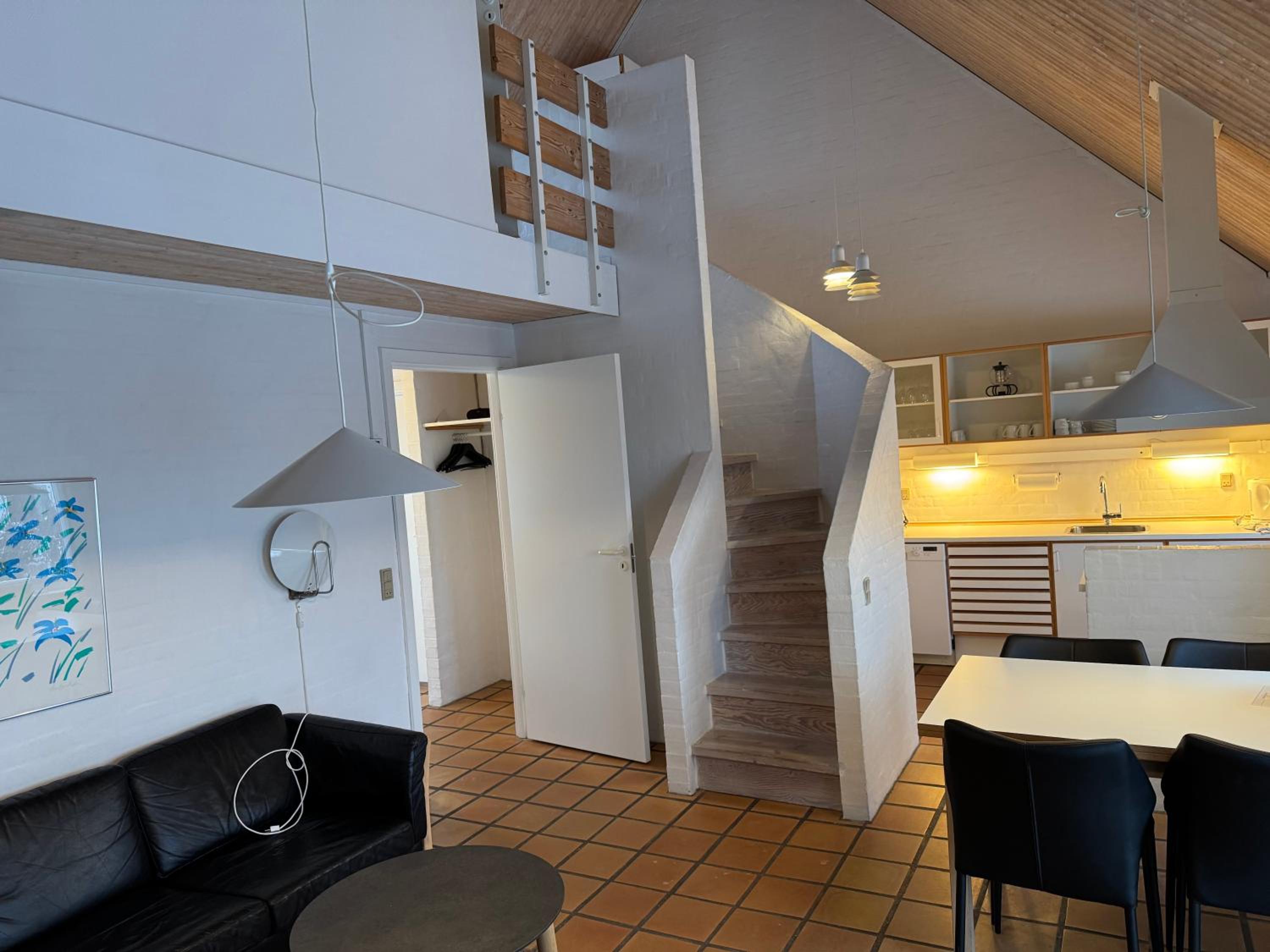 Two-Bedroom Standard Apartment photo 2