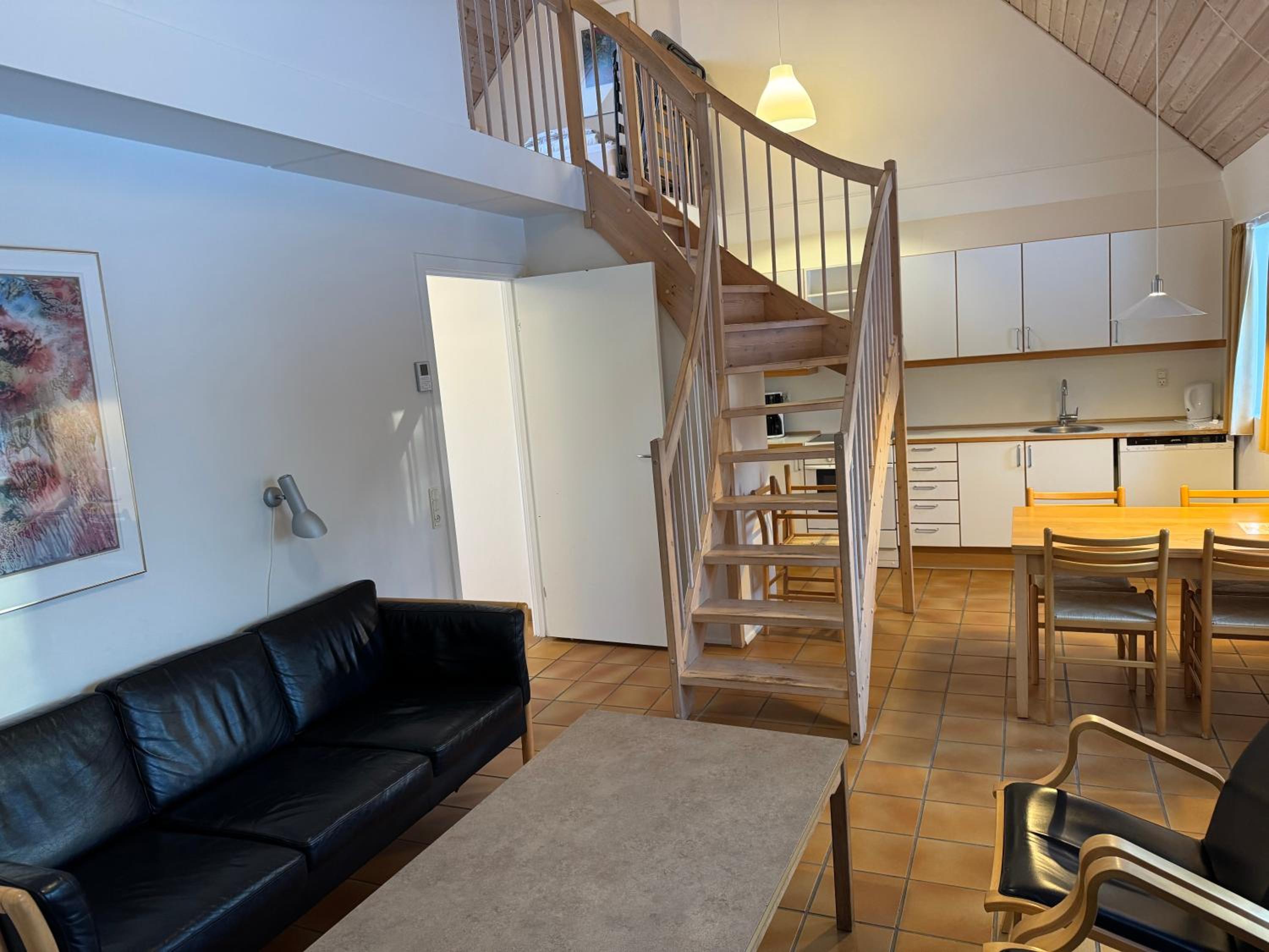 Two-Bedroom Standard Apartment (7 Adults) photo 3