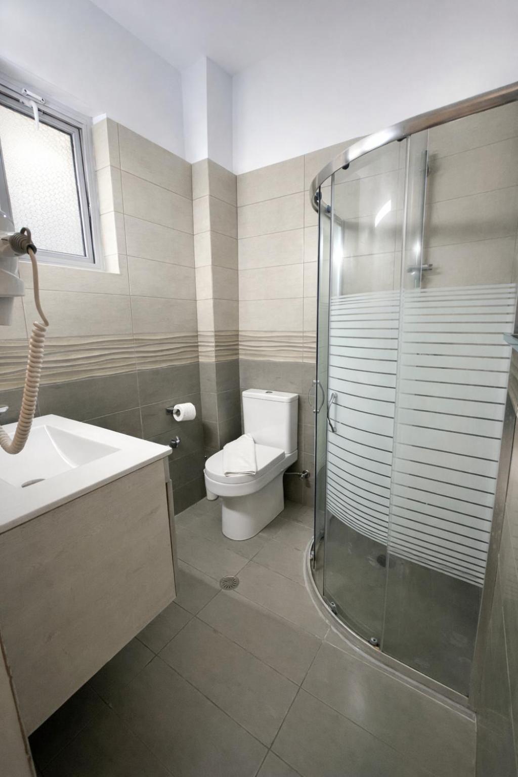 Deluxe Double Room with Balcony photo 3