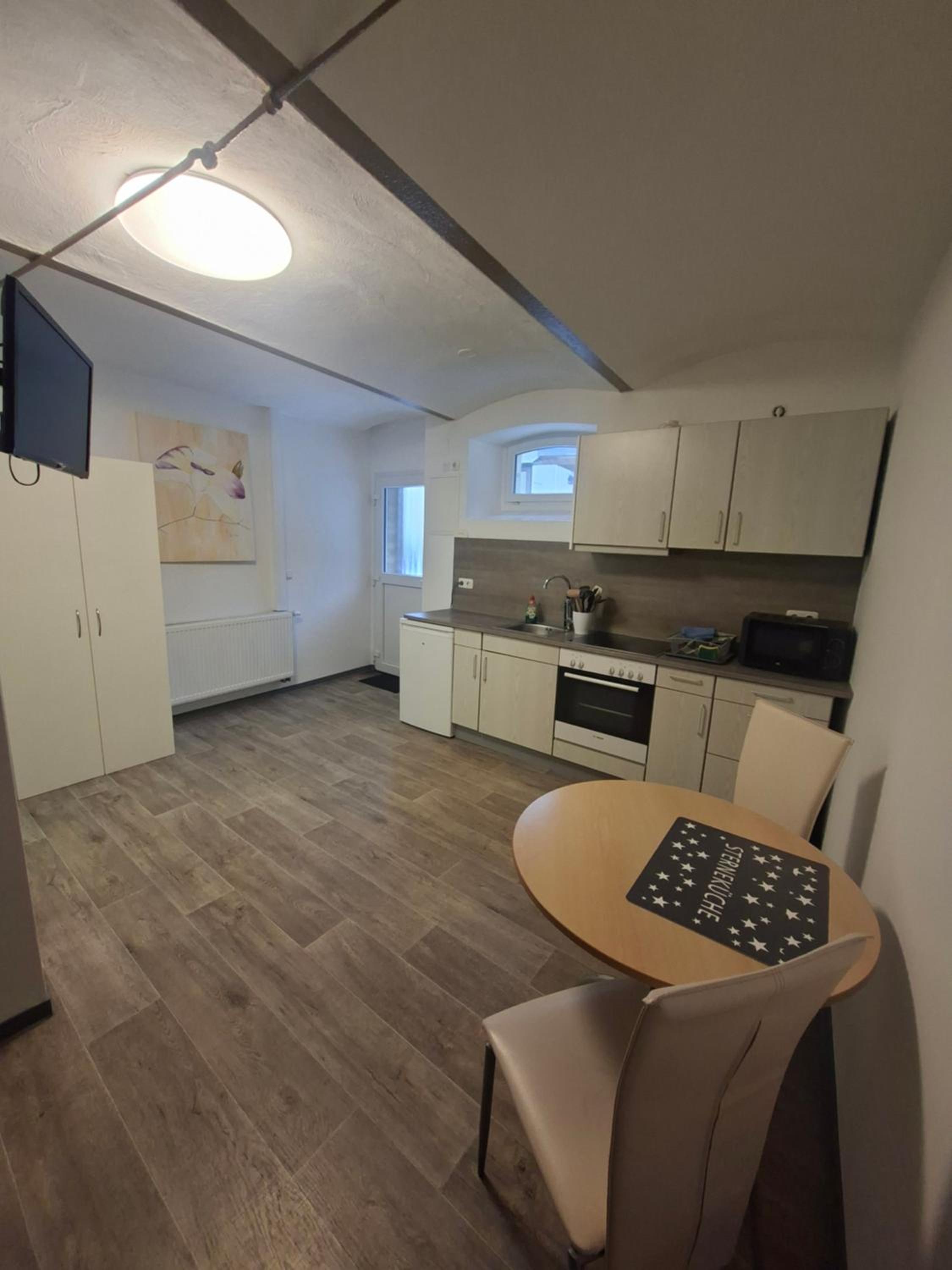 Single Room with Bathroom photo 3