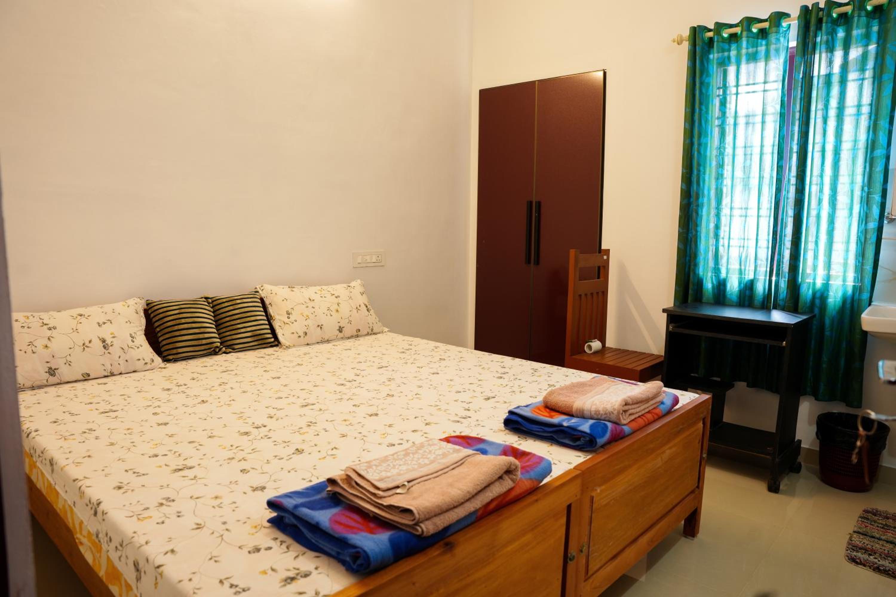 Standard Twin Room photo 1