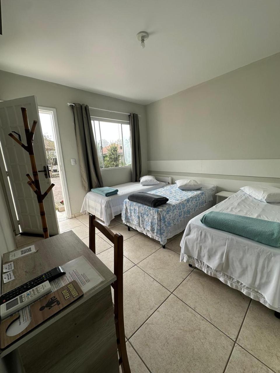 Triple Room photo 2