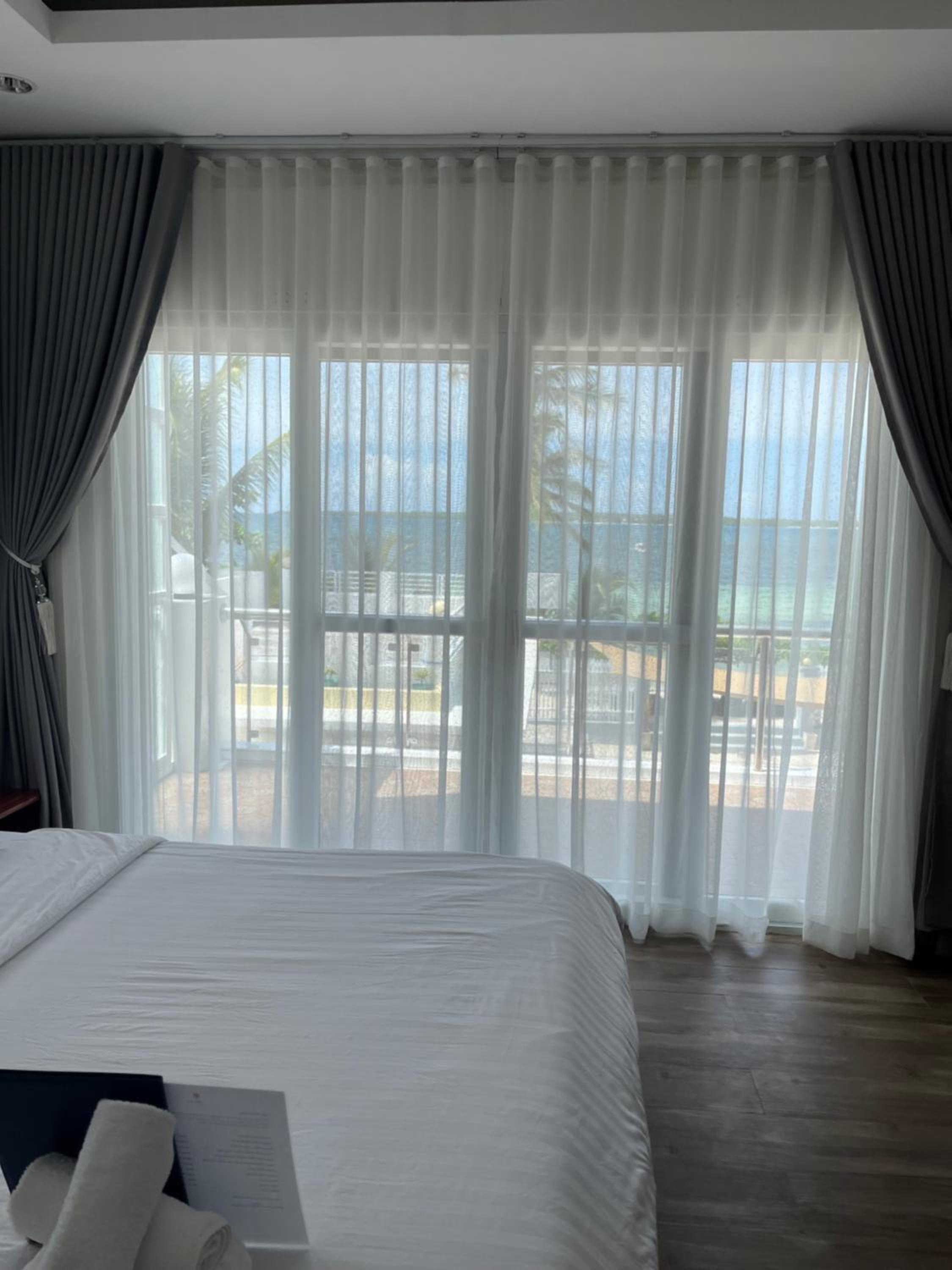 Family Room with Sea View