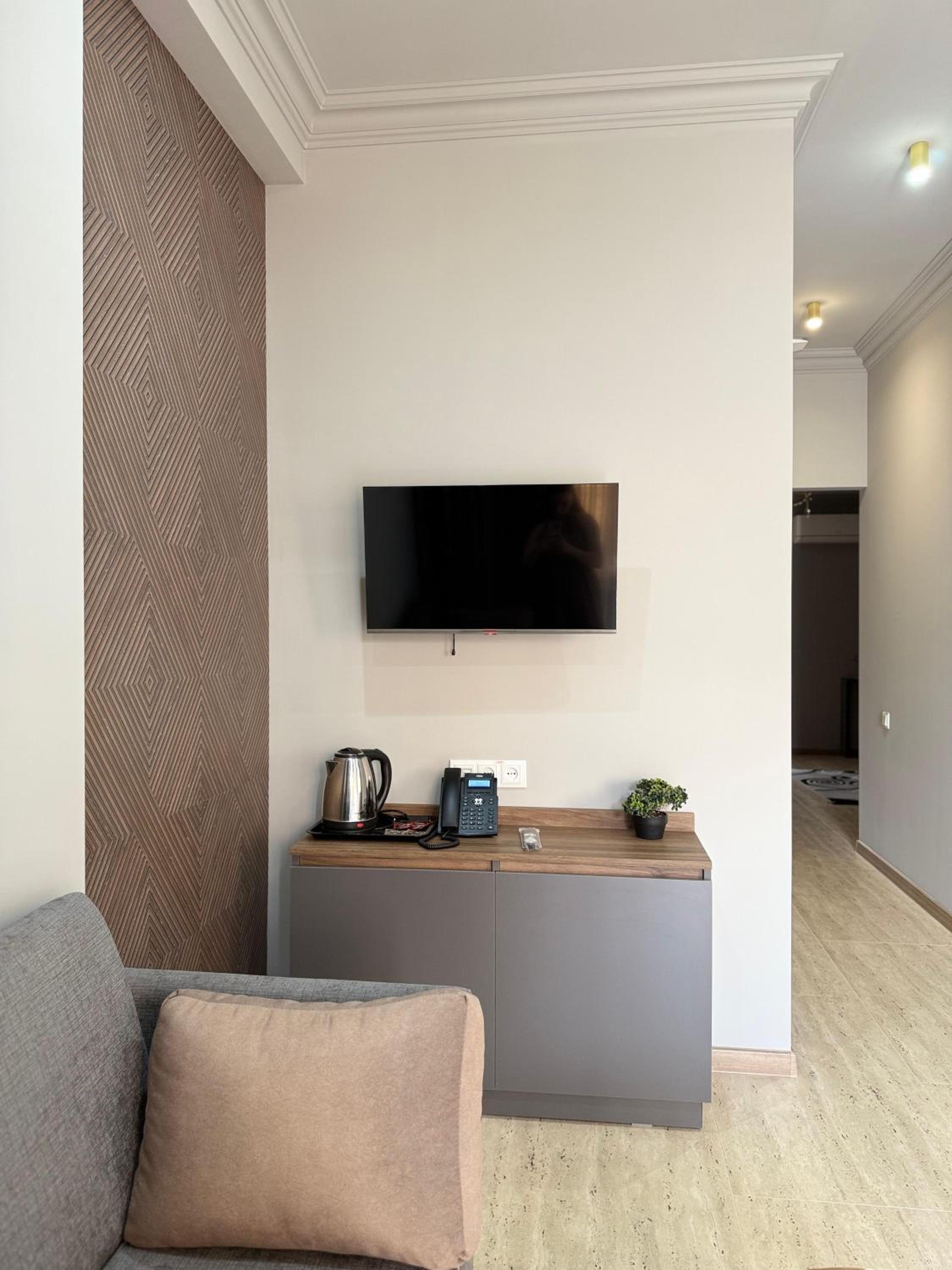 One-Bedroom House