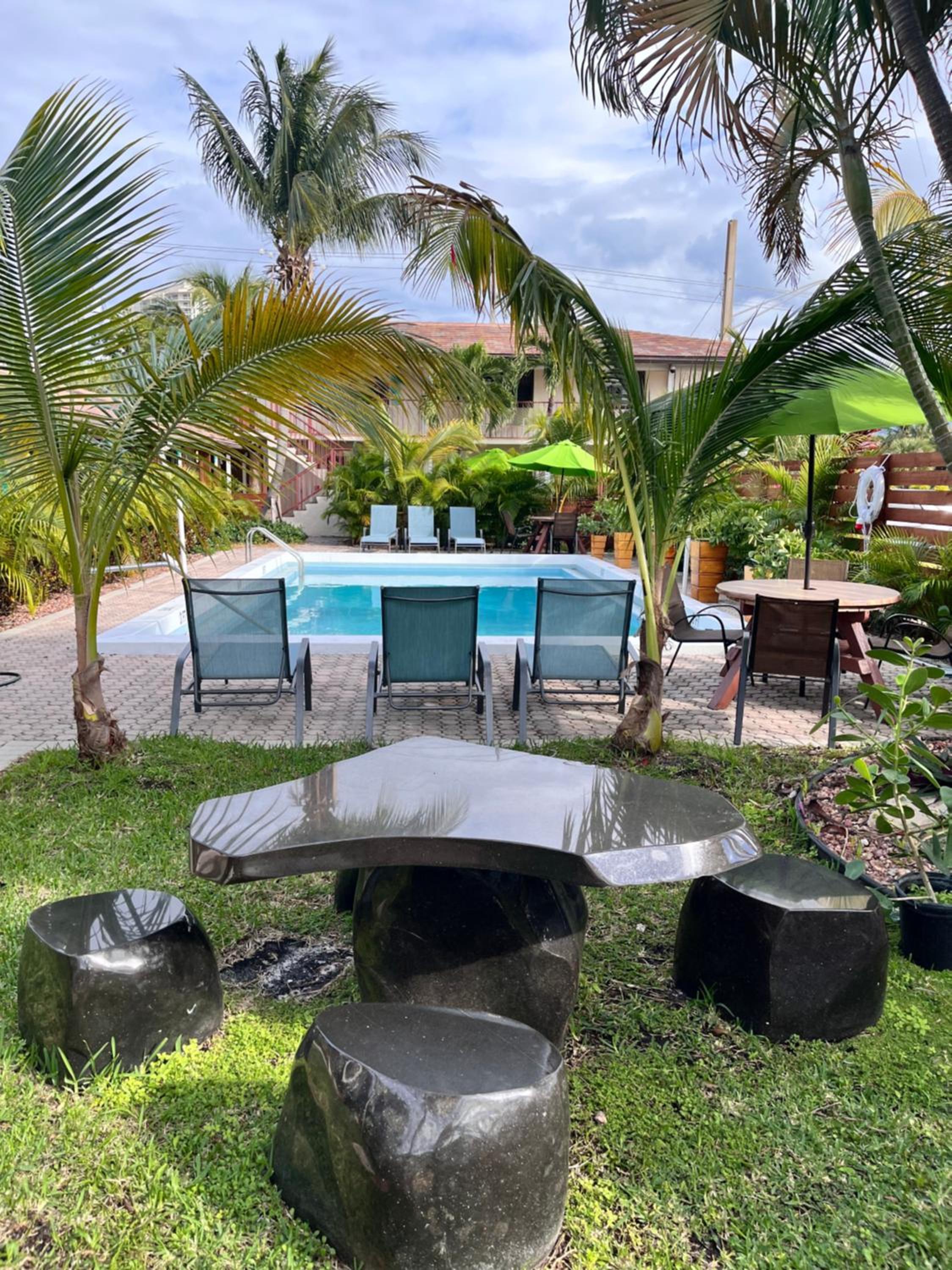 Studio with Pool View photo 1
