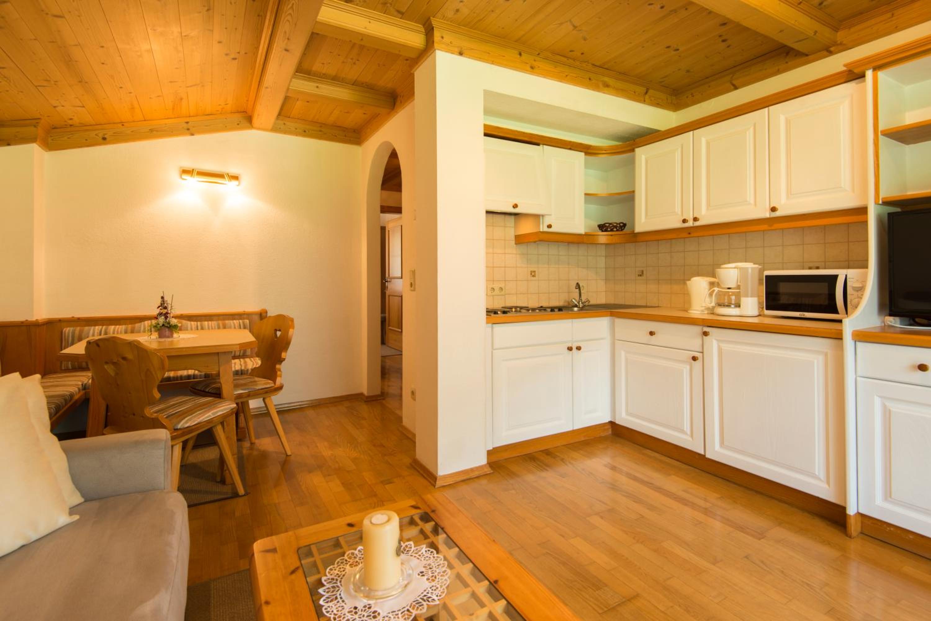 One-Bedroom Apartment with Balcony photo 2