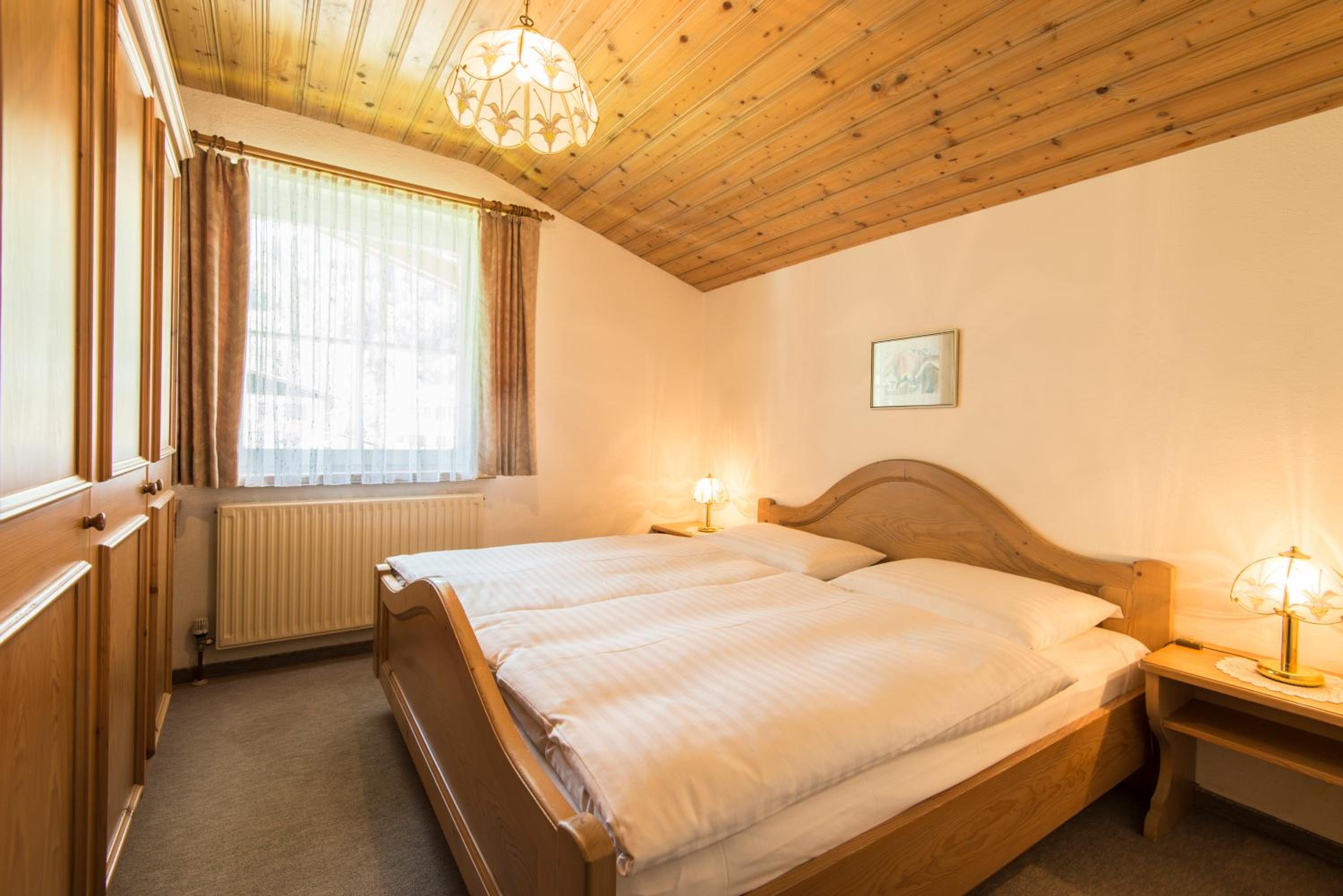 One-Bedroom Apartment with Balcony photo 1