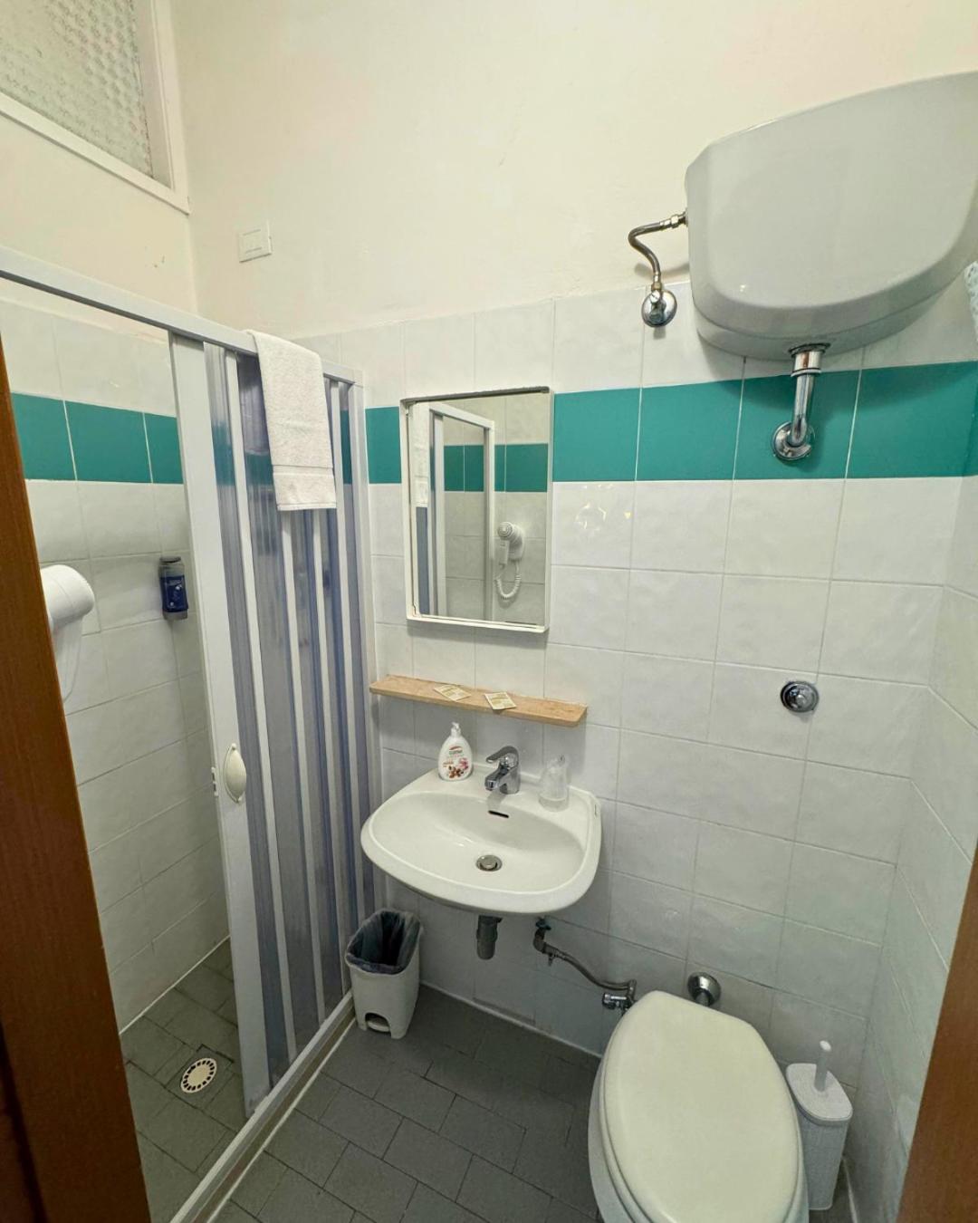 Budget Single Room