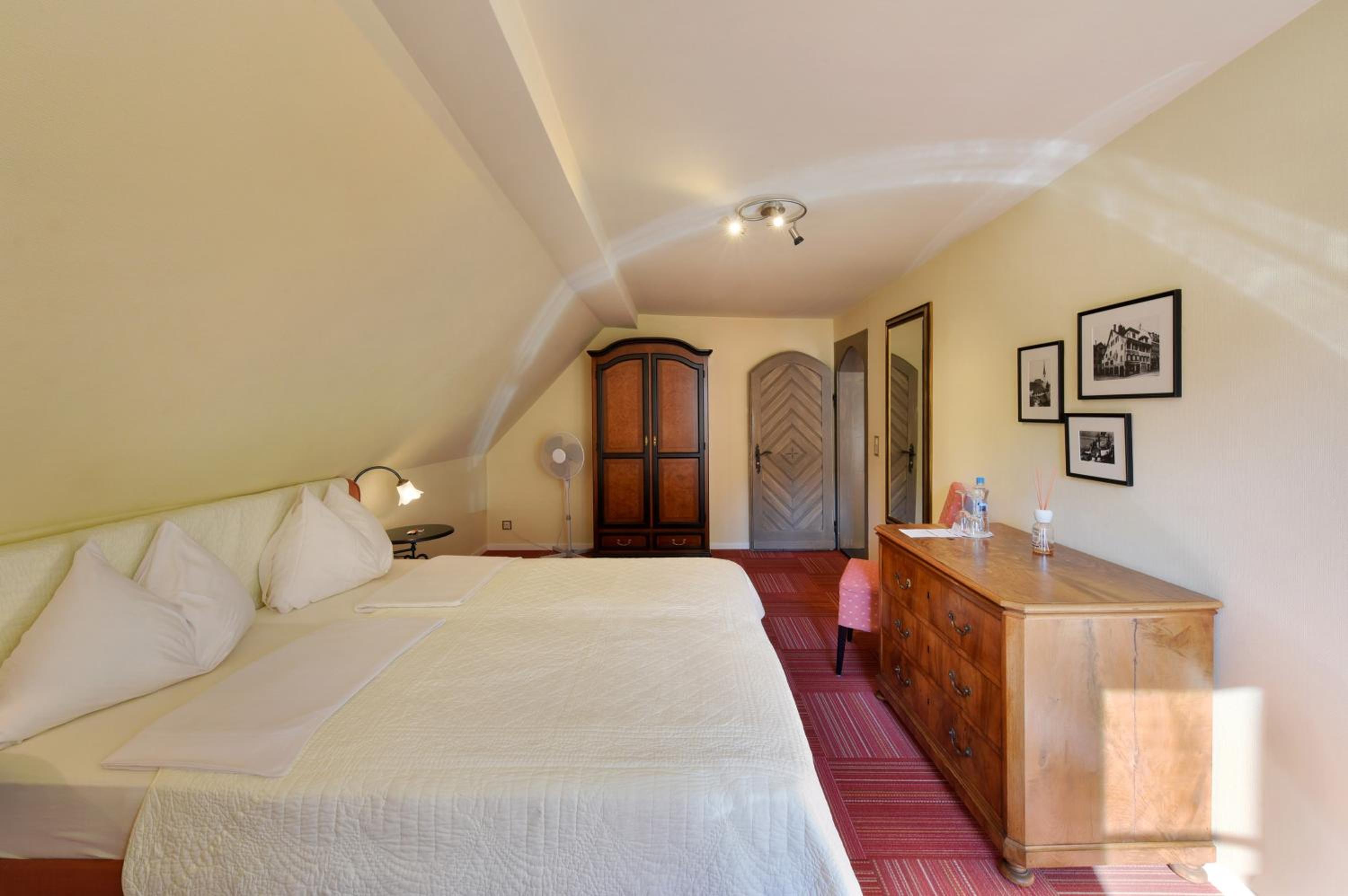 Special Valentine  Offer - Double Room photo 3