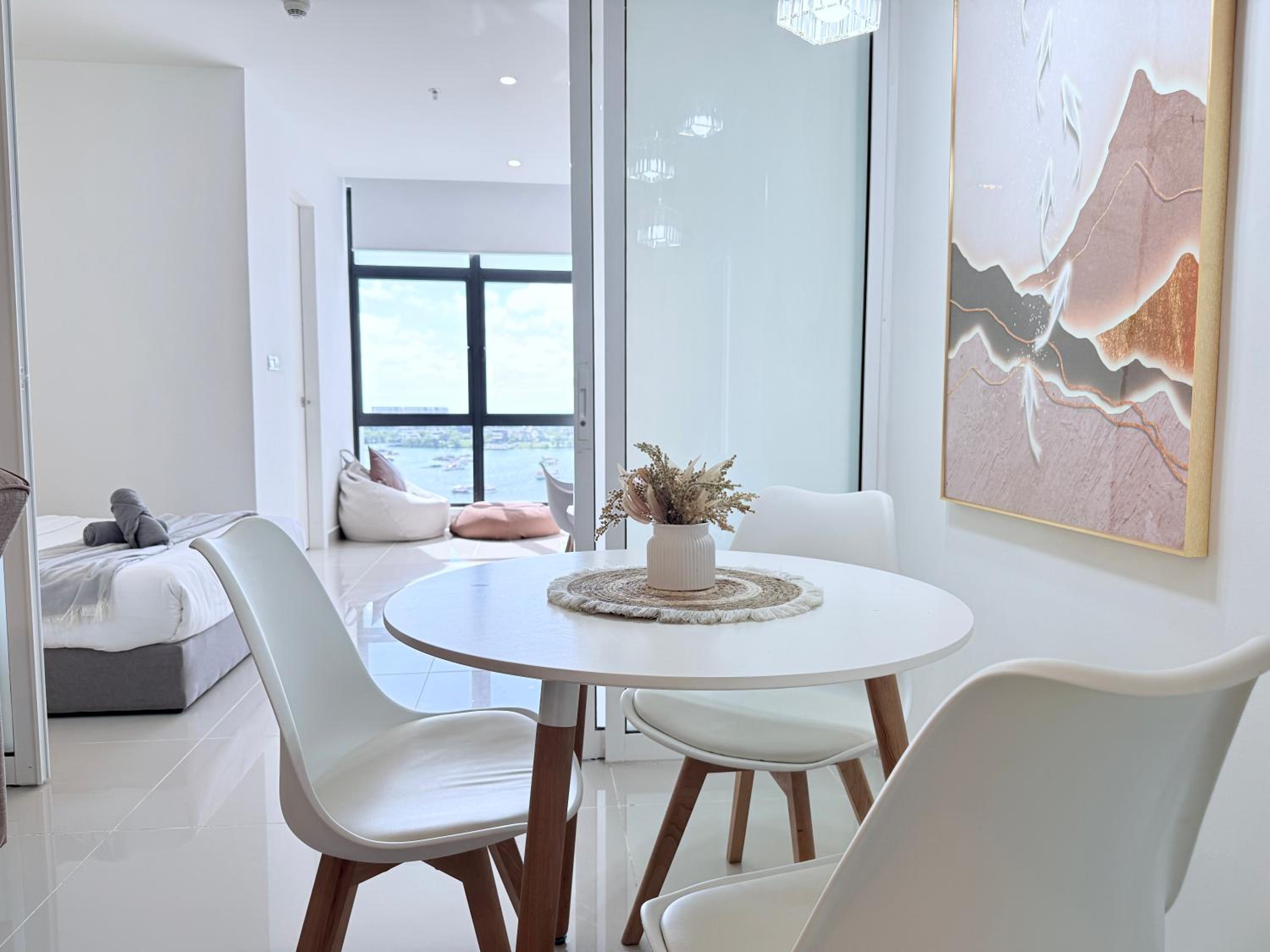 Apartment with Sea View