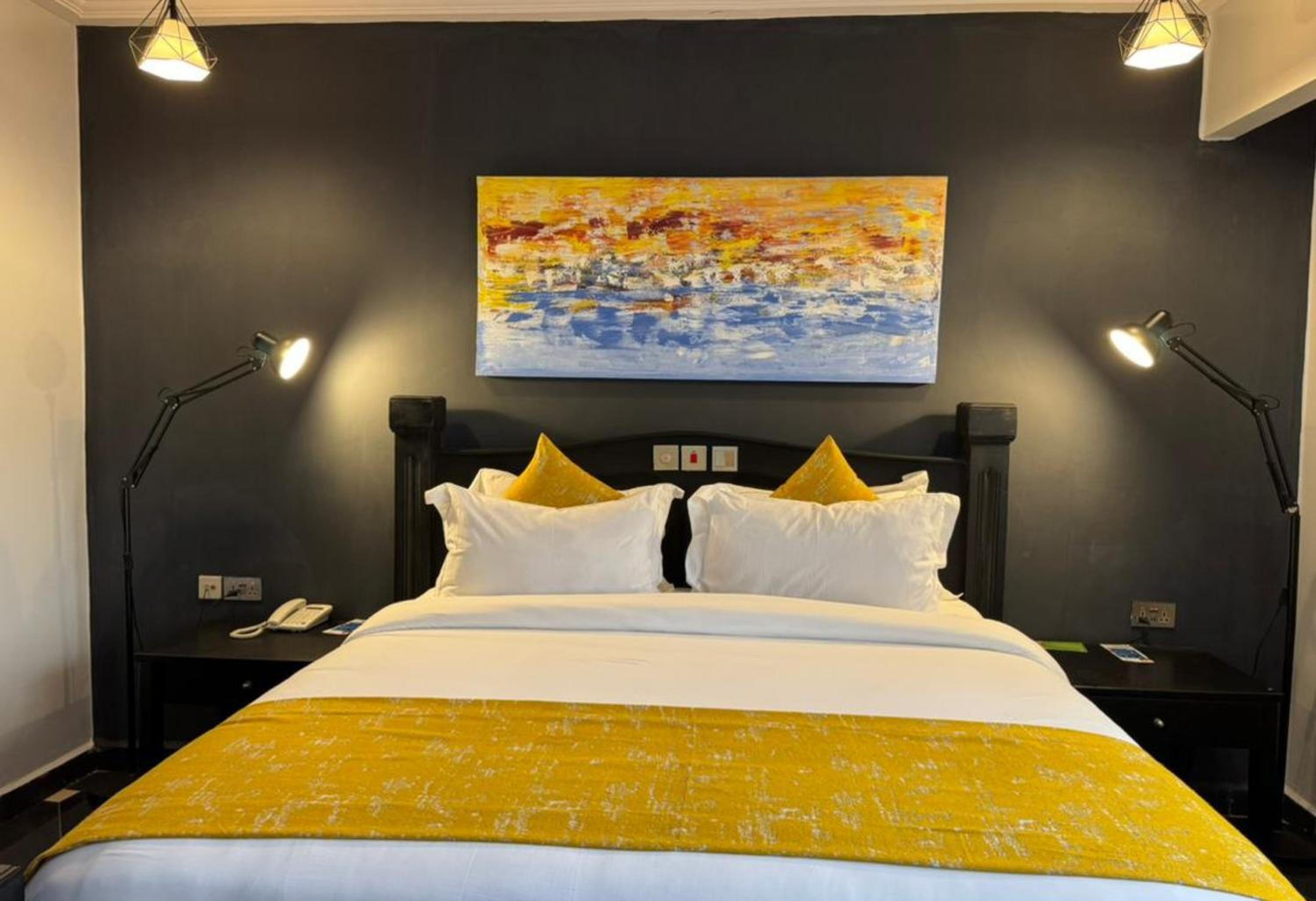 Junior Suite with Mountain View