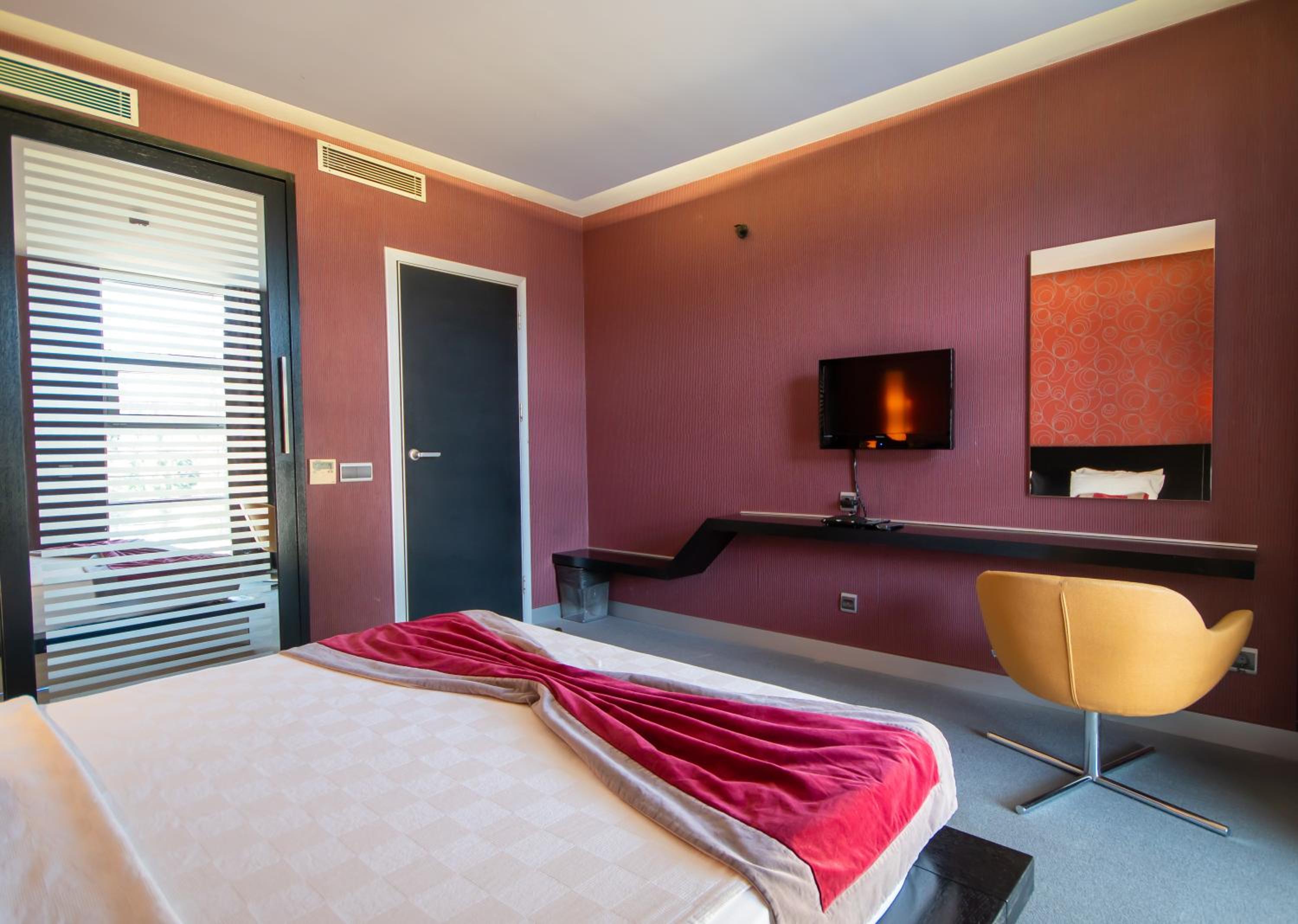 Executive Suite photo 3