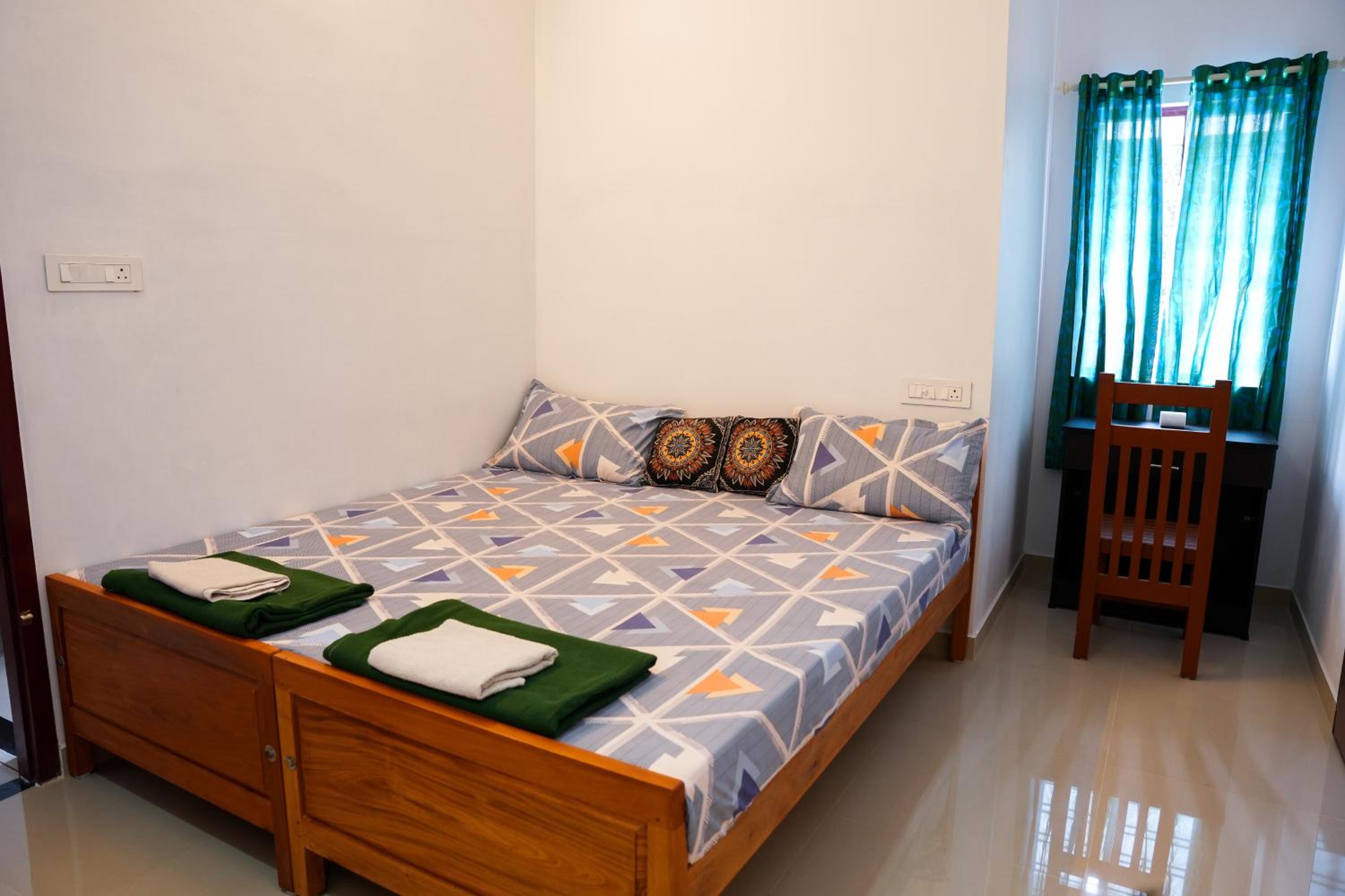 Standard Double Room with Fan photo 3