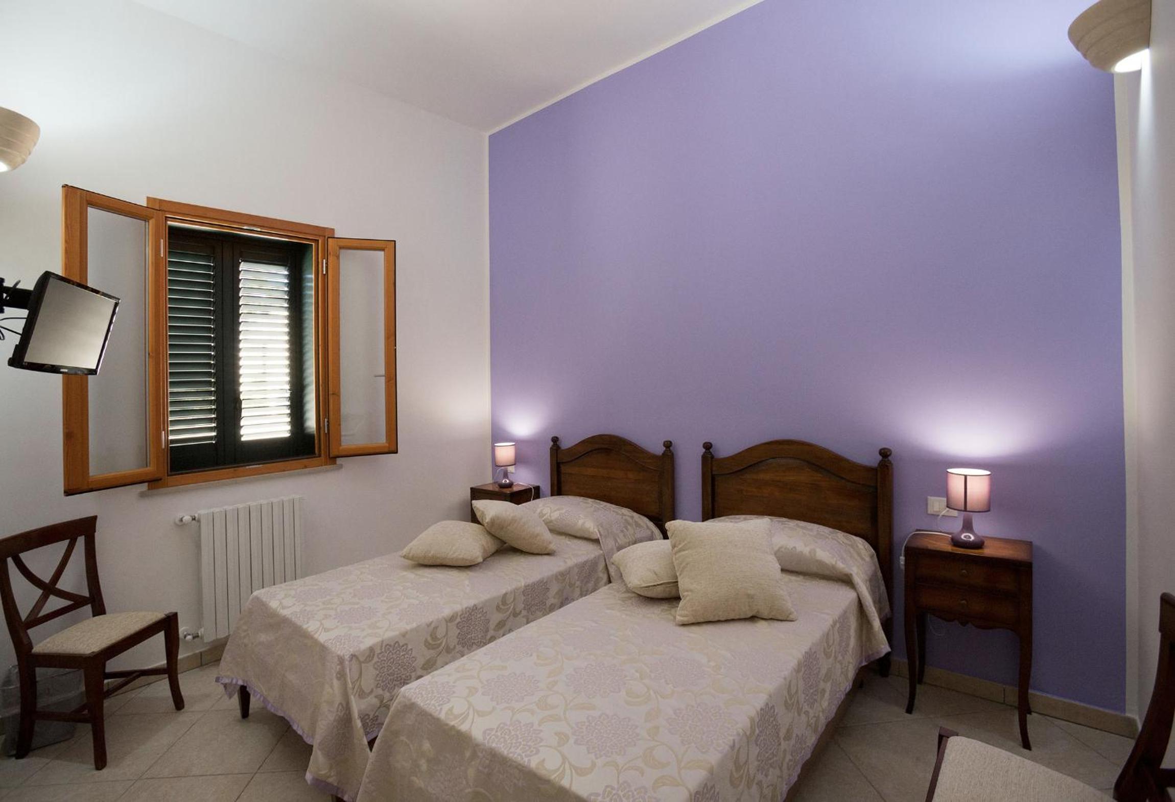 Double or Twin Room photo 1